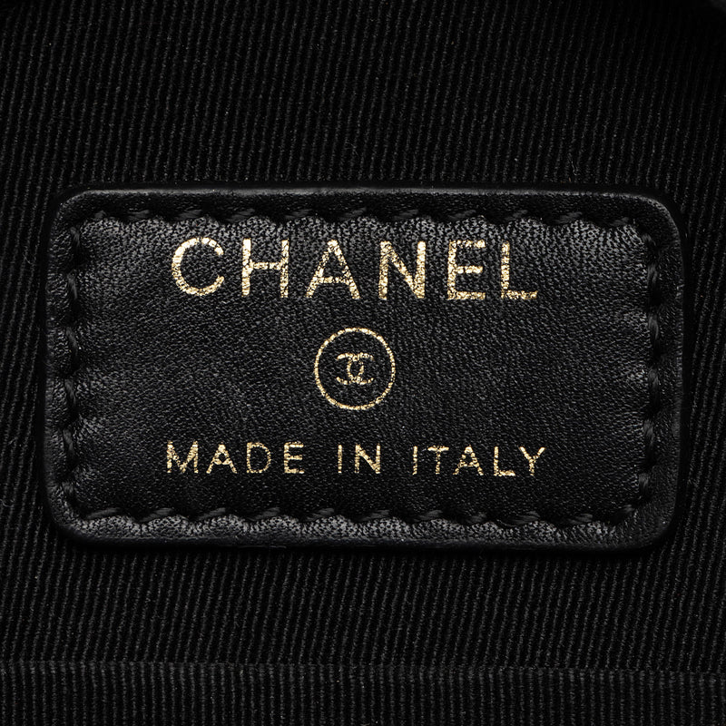 Chanel Caviar Leather CC Filigree Round Clutch with Chain (SHF-eQCfuj)