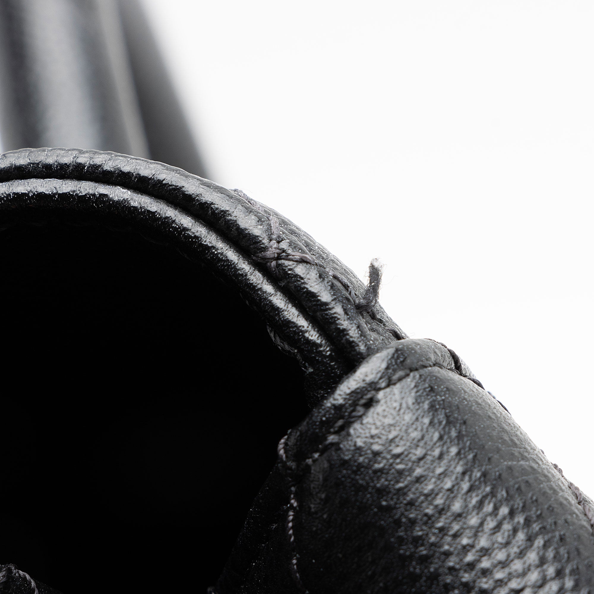 Chanel Caviar Leather Coco Top Handle Medium Flap Bag (SHF-xxvlCu)