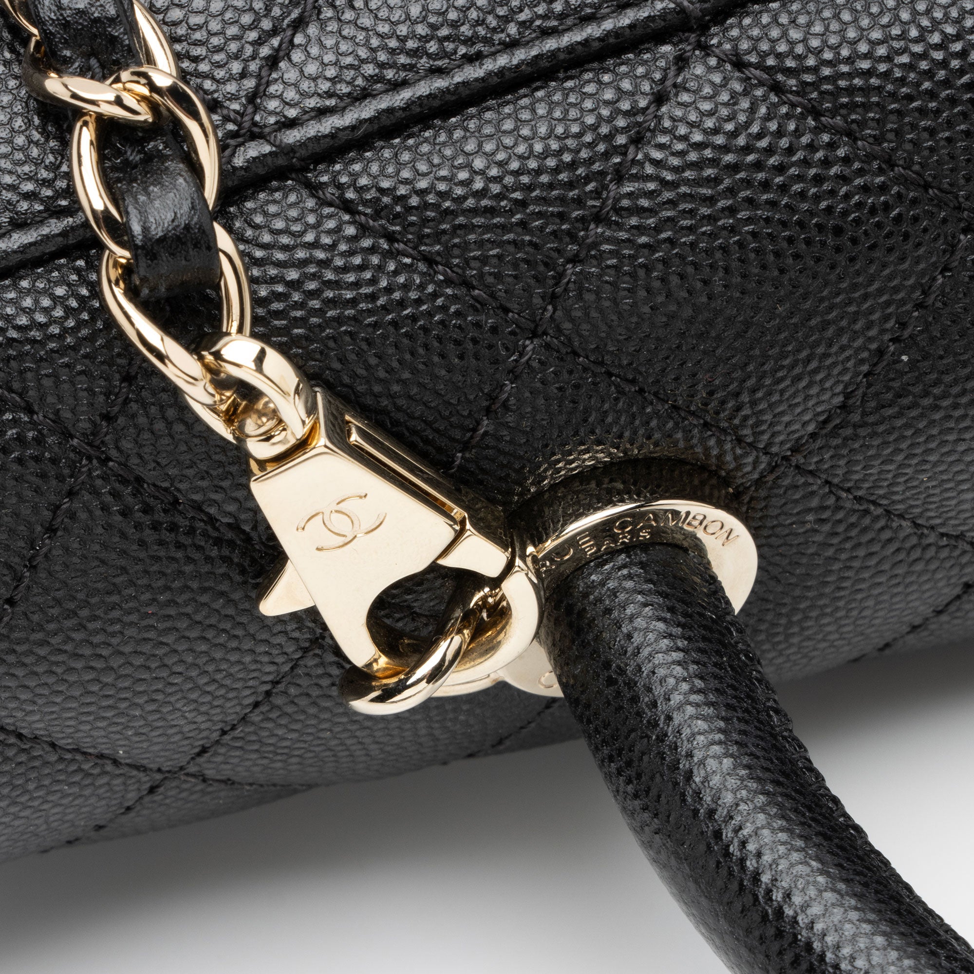 Chanel Caviar Leather Coco Top Handle Medium Flap Bag (SHF-xxvlCu)
