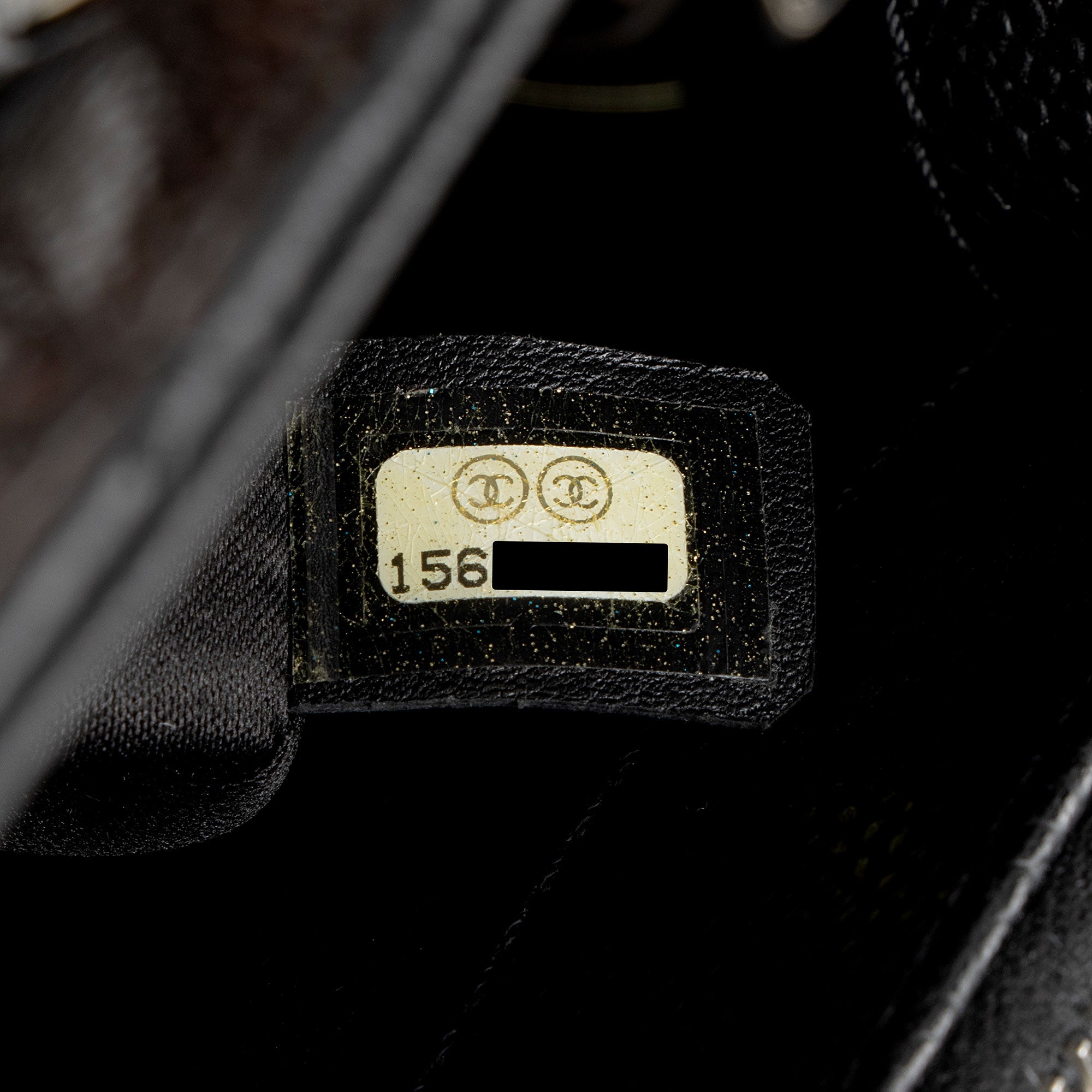 Chanel Caviar Leather Grand Shopping Tote (SHF-6g7uPR)