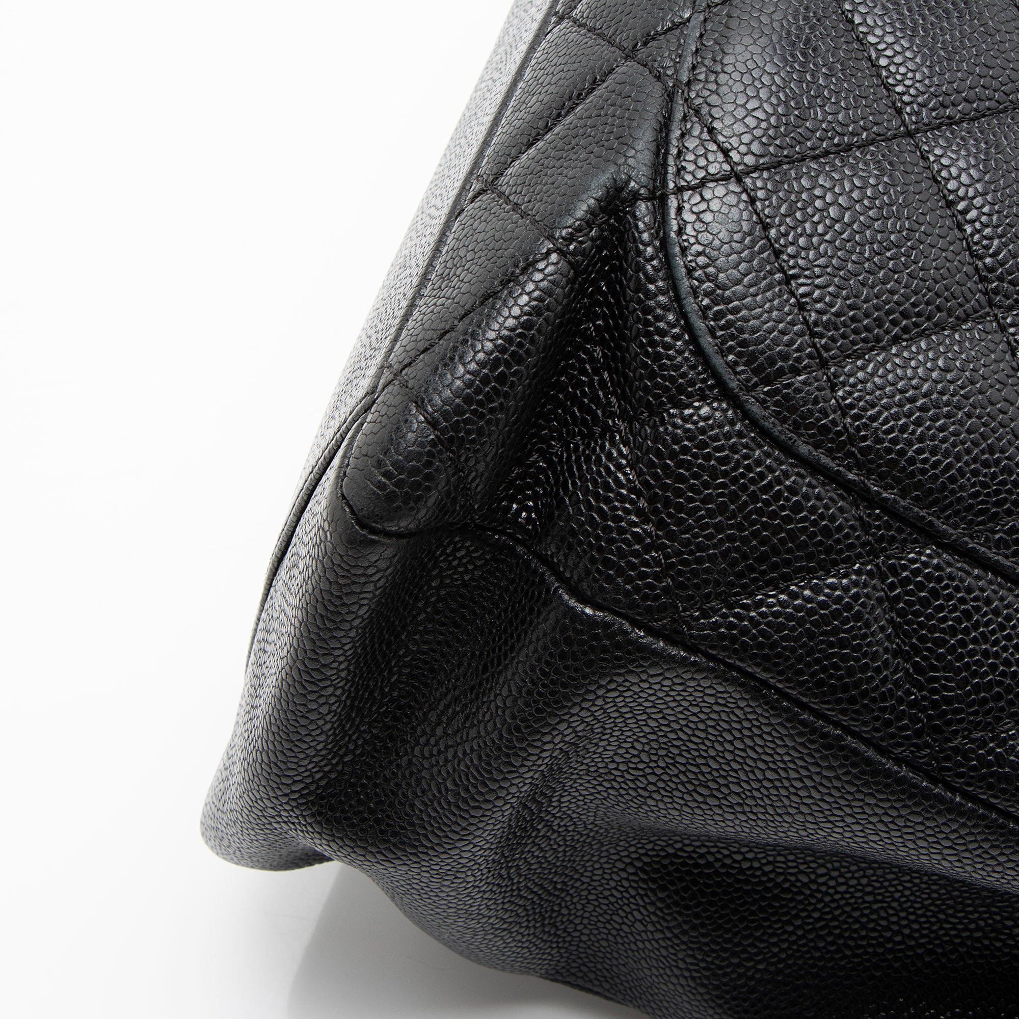 Chanel Caviar Leather Grand Shopping Tote (SHF-7NDD2a)