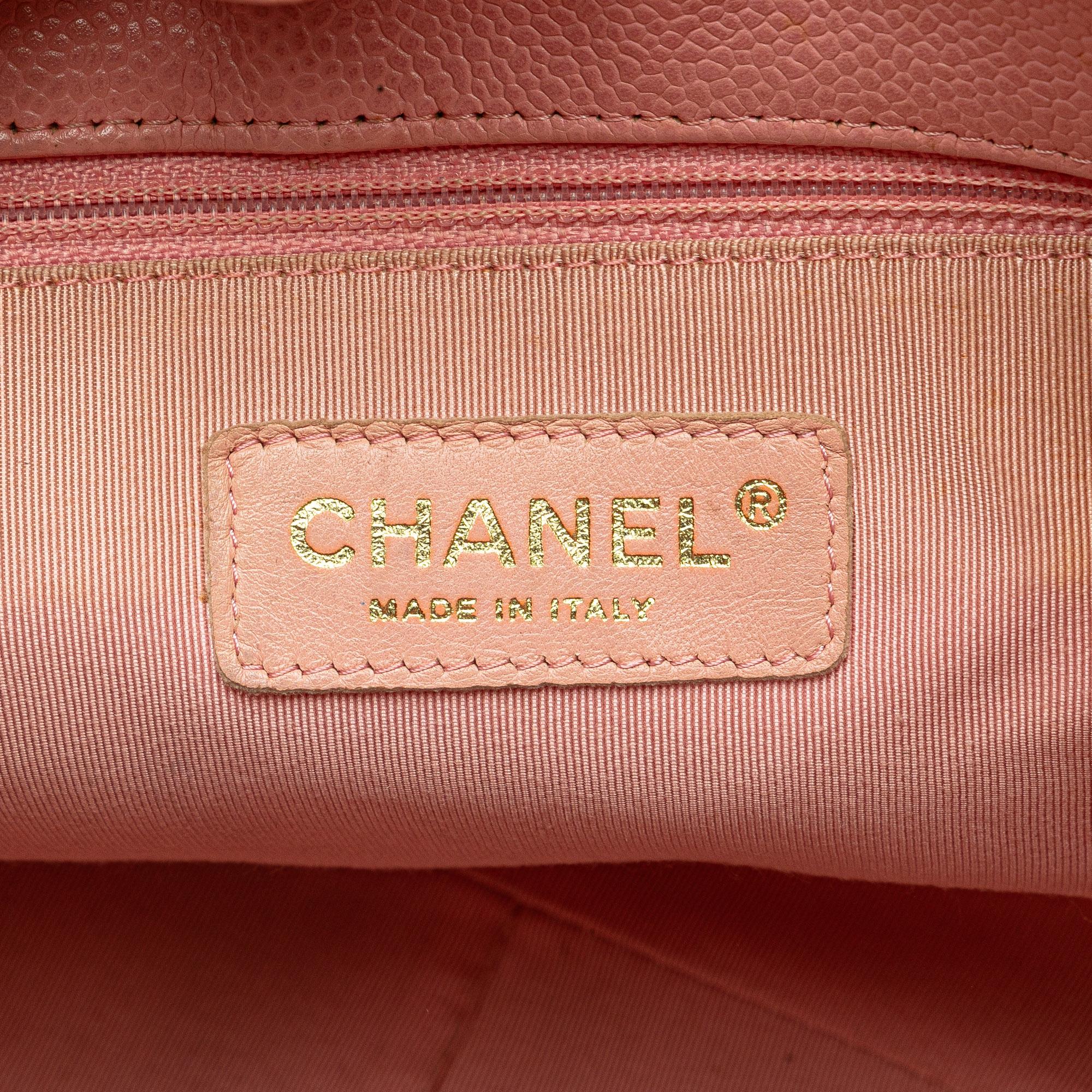 Chanel Caviar Petite Shopping Tote