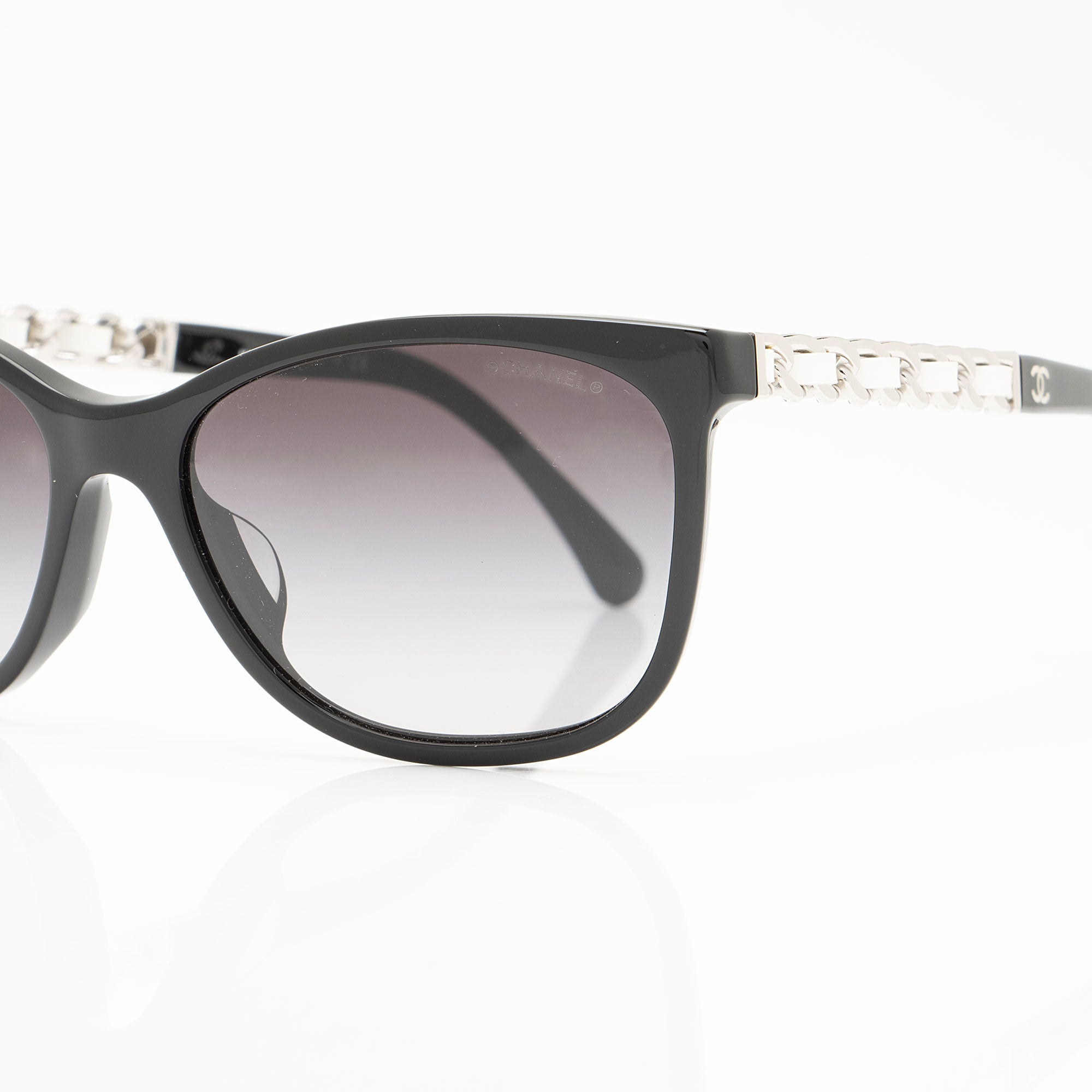 Chanel Chain CC Wayfarer Sunglasses