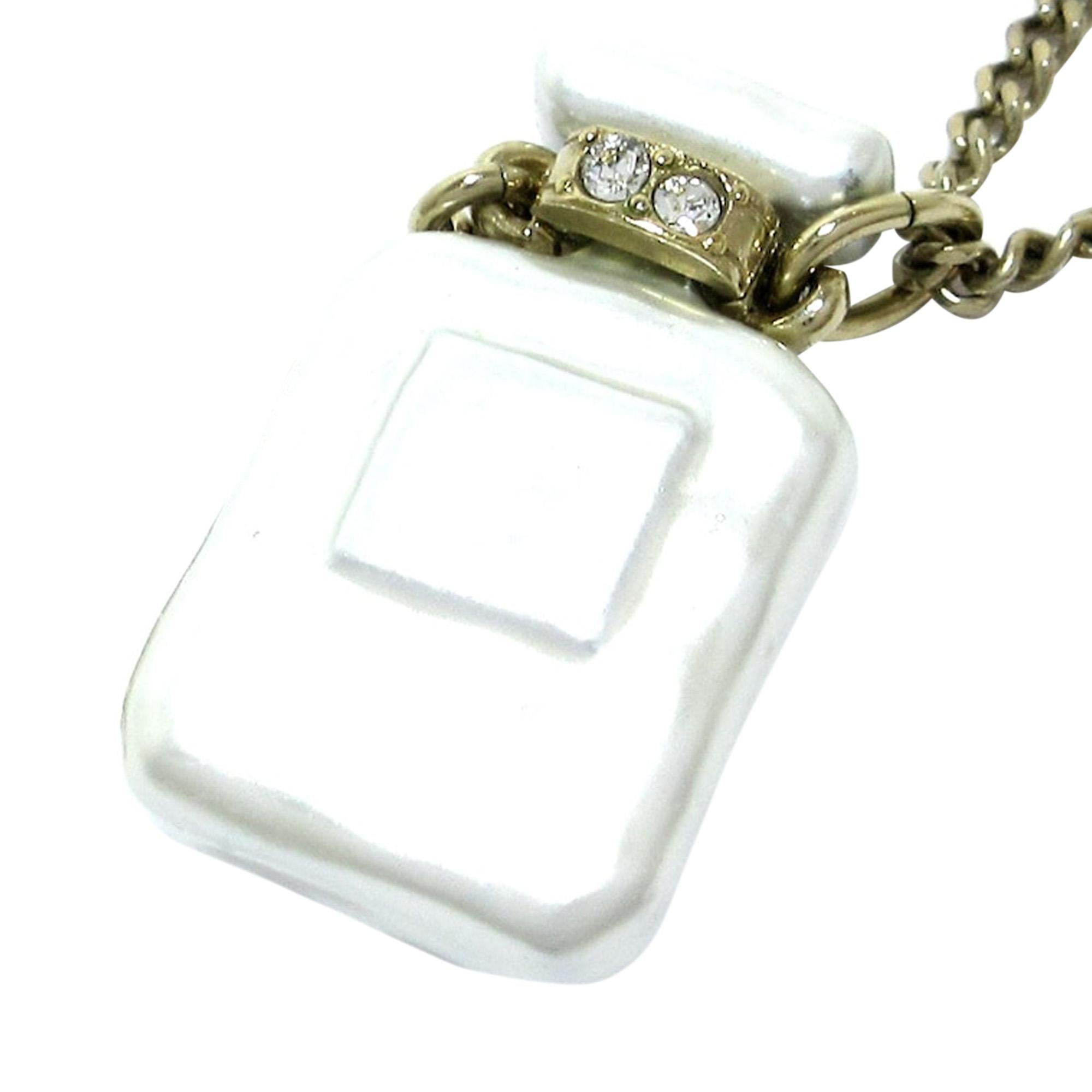 Chanel Chanel No.5 Perfume Bottle Necklace (SHG-47LFhF)