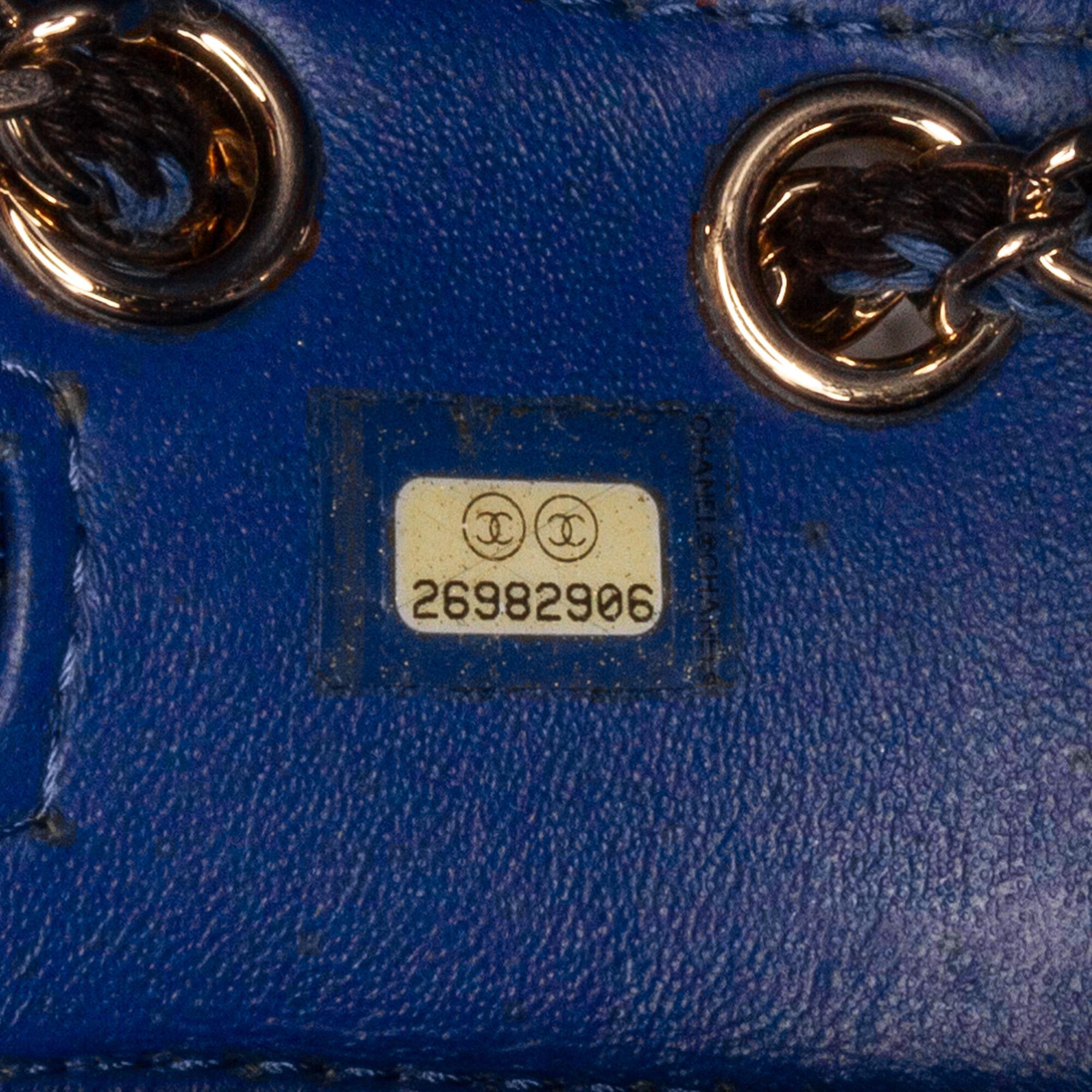 Chanel Coco Lifesaver Round Crossbody (SHG-u7lyT1)