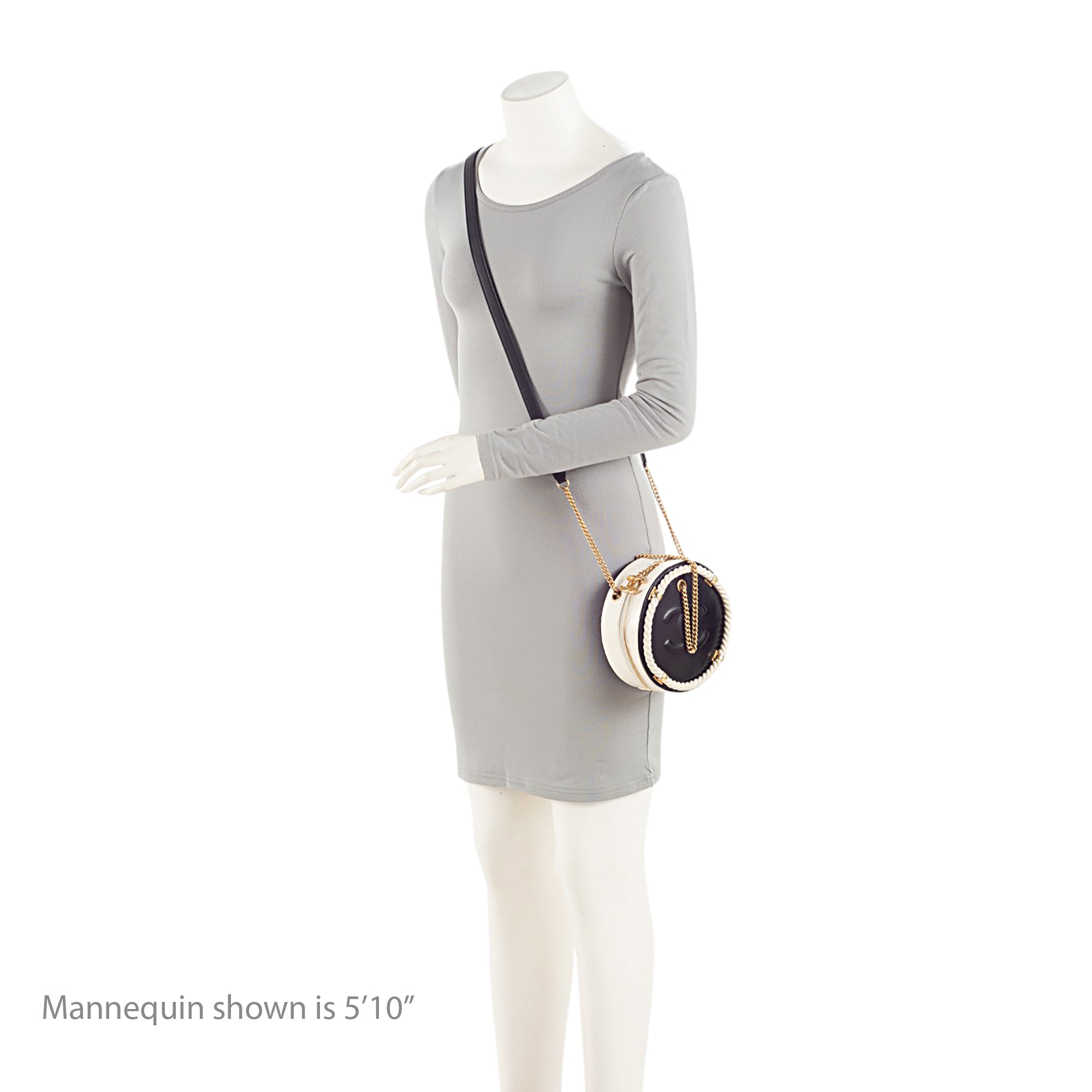 Chanel Crumpled Calfskin En Vogue Round Shoulder Bag