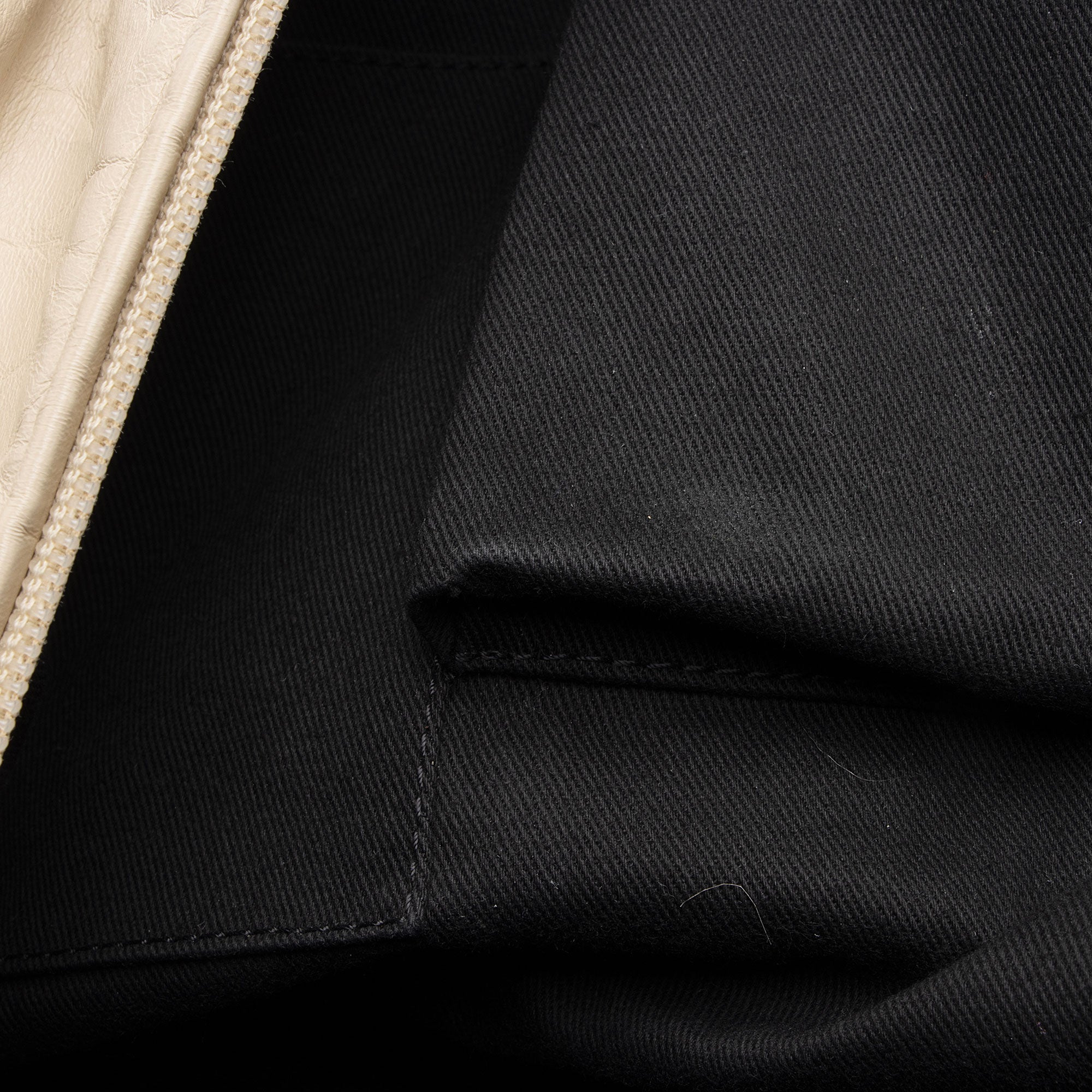 Chanel Distressed Lambskin Coco Rider Large Bowler Bag (SHF-B7H8qF)