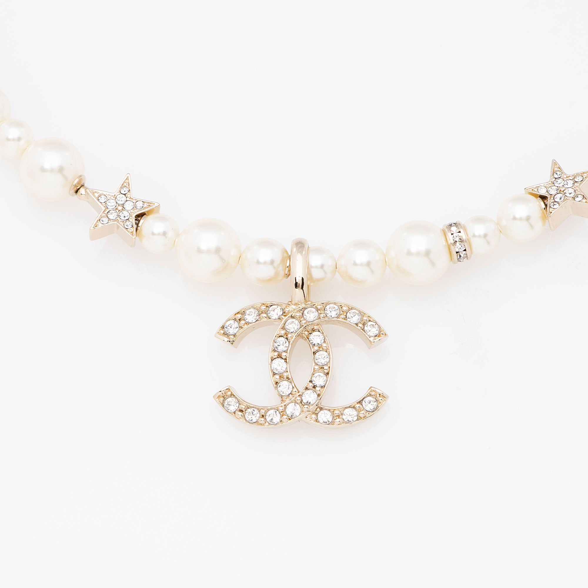 Chanel Faux Pearl Crystal CC Star Choker