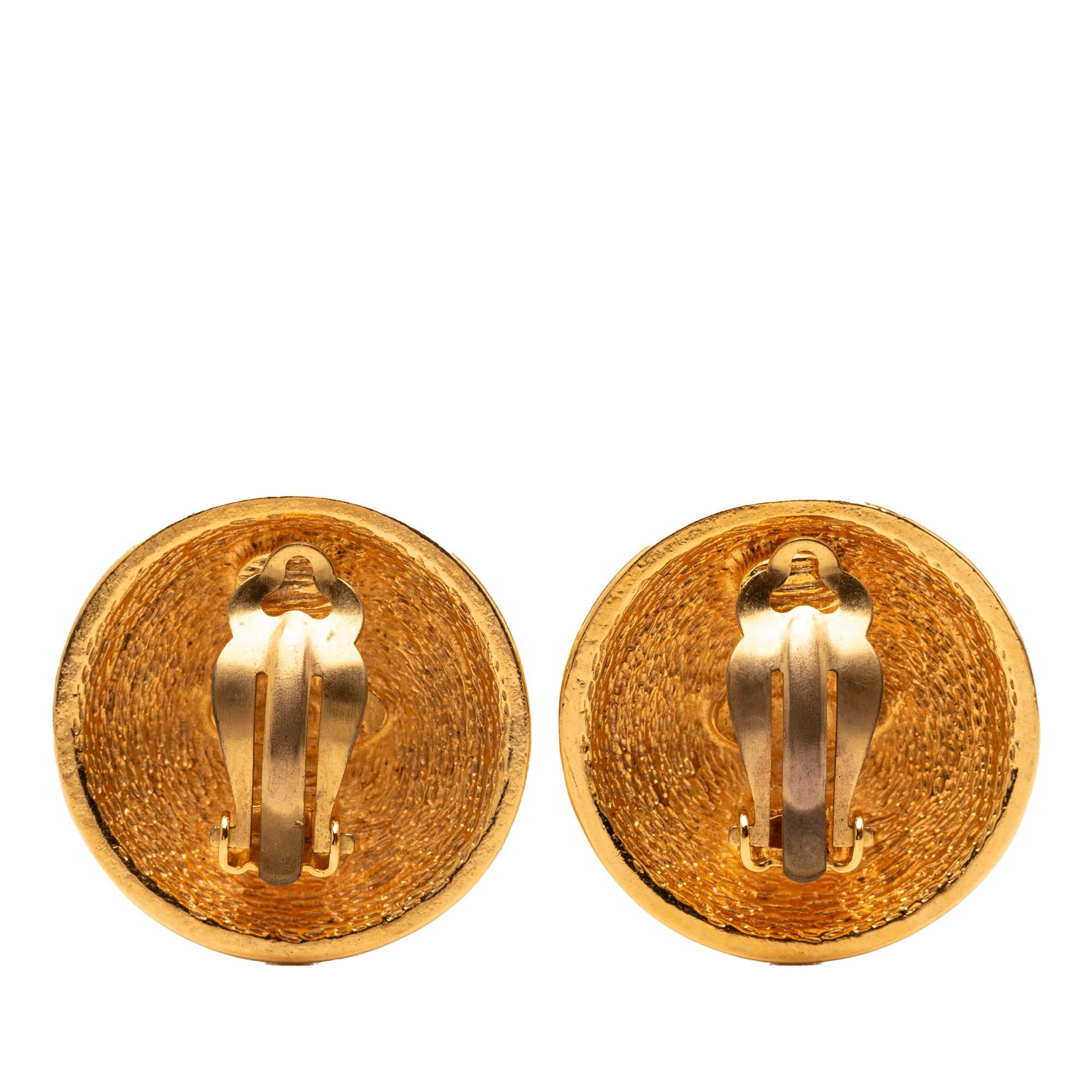Chanel Gold Plated CC Quilted Round Clip On Earrings