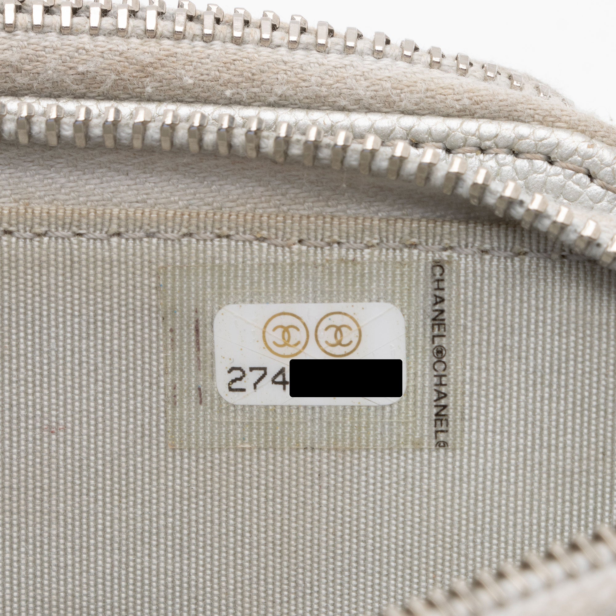 Chanel Iridescent Caviar Leather Vintage Mademoiselle Clutch with Chain (SHF-fdlQlw)