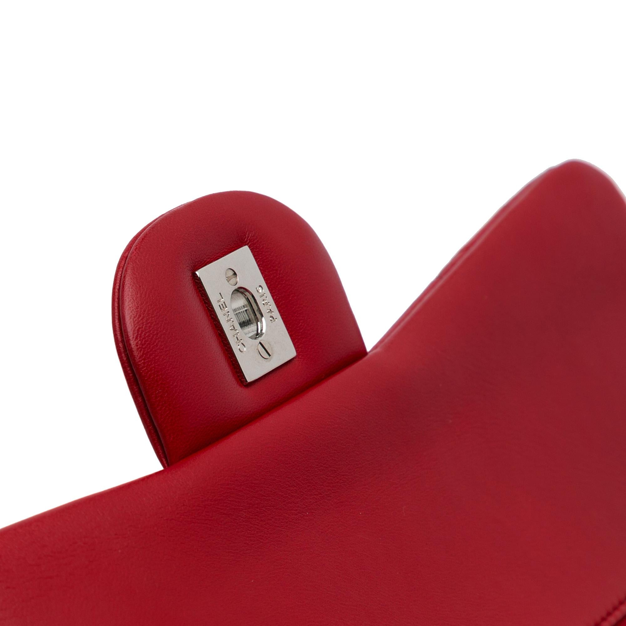 Chanel Jumbo Classic Lambskin Double Flap (SHG-47eMtg)