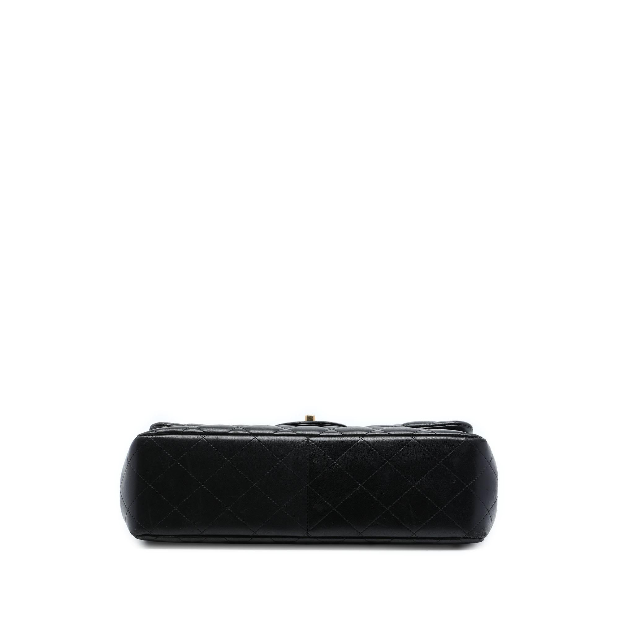 Chanel Jumbo Classic Lambskin Double Flap