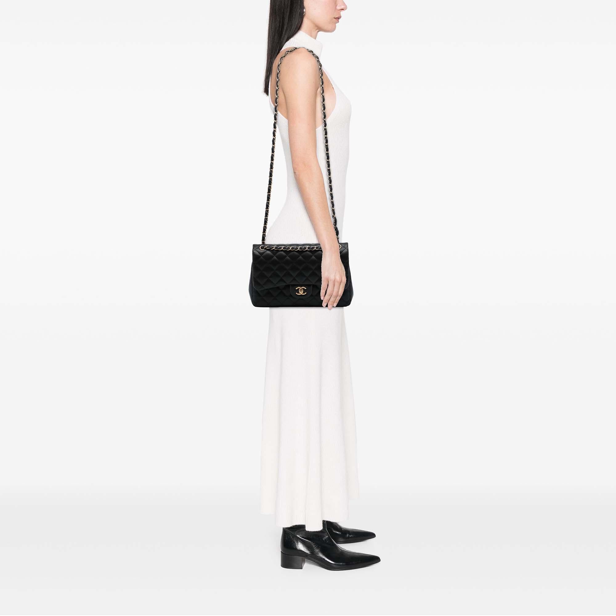 Chanel Jumbo Classic Lambskin Double Flap