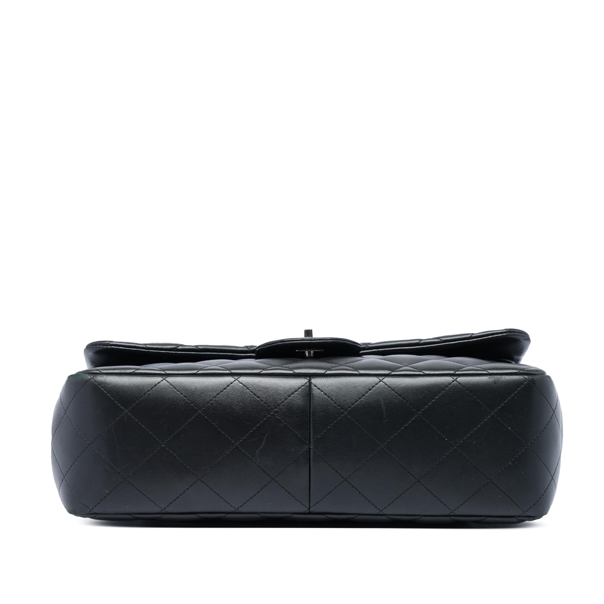 Chanel Jumbo Classic Lambskin Double Flap