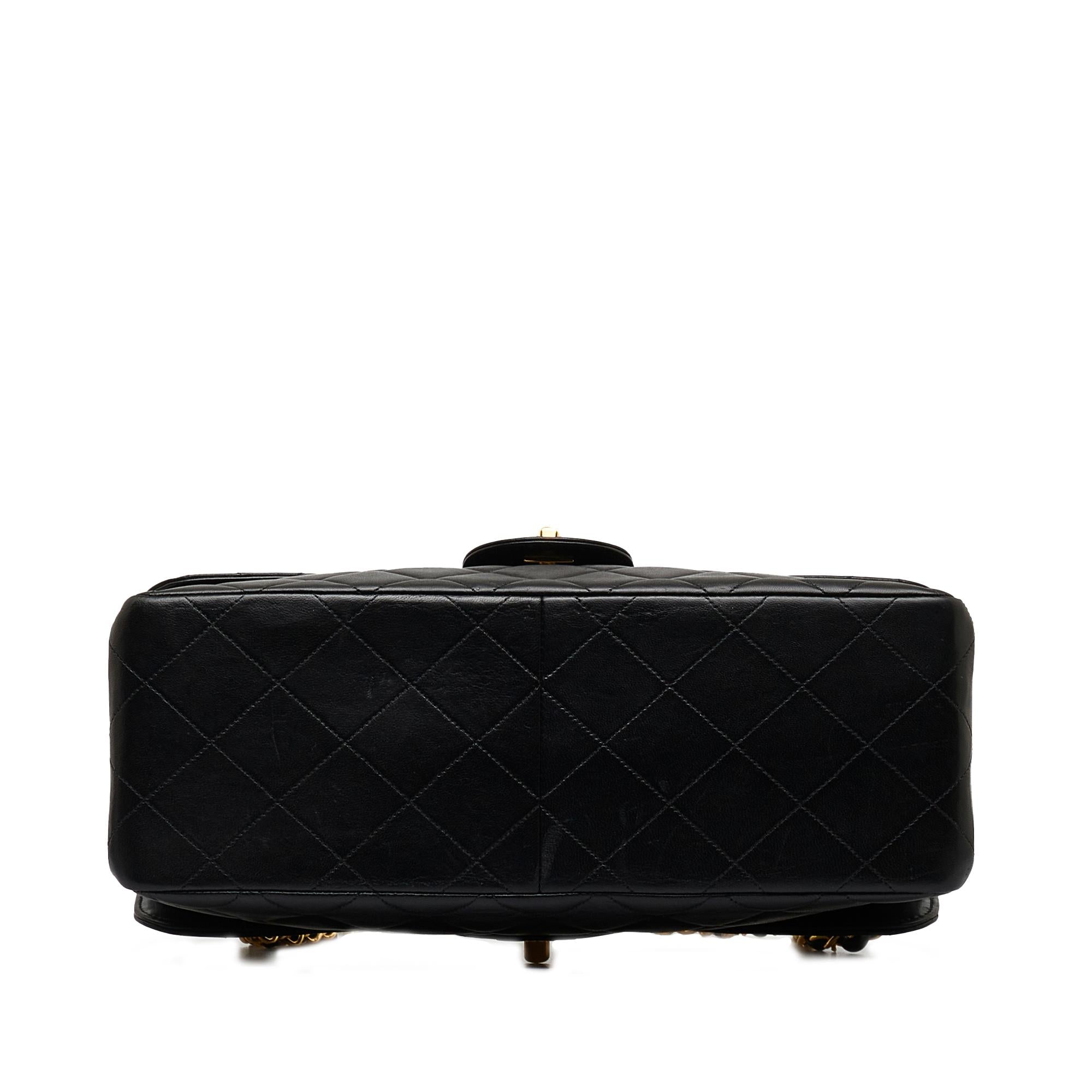 Chanel Jumbo Classic Lambskin Single Flap Bag (SHG-zQZOuM)