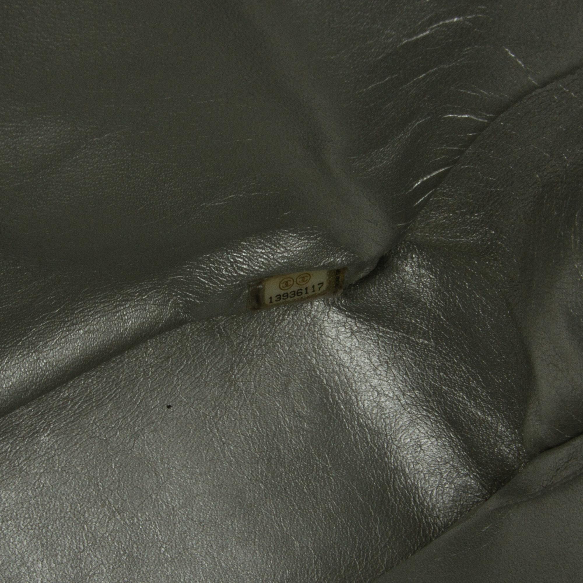 Chanel Jumbo Classic Lambskin Single Flap (SHG-jnZgY3)