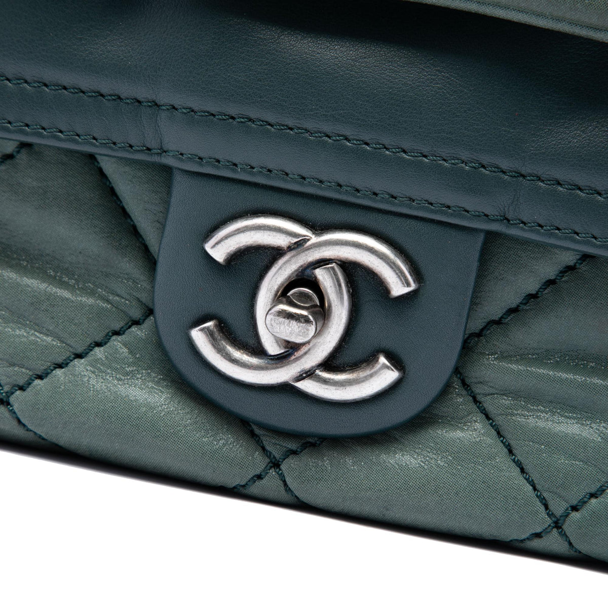 Chanel Jumbo Quilted Iridescent Calfskin In the Mix Double Flap