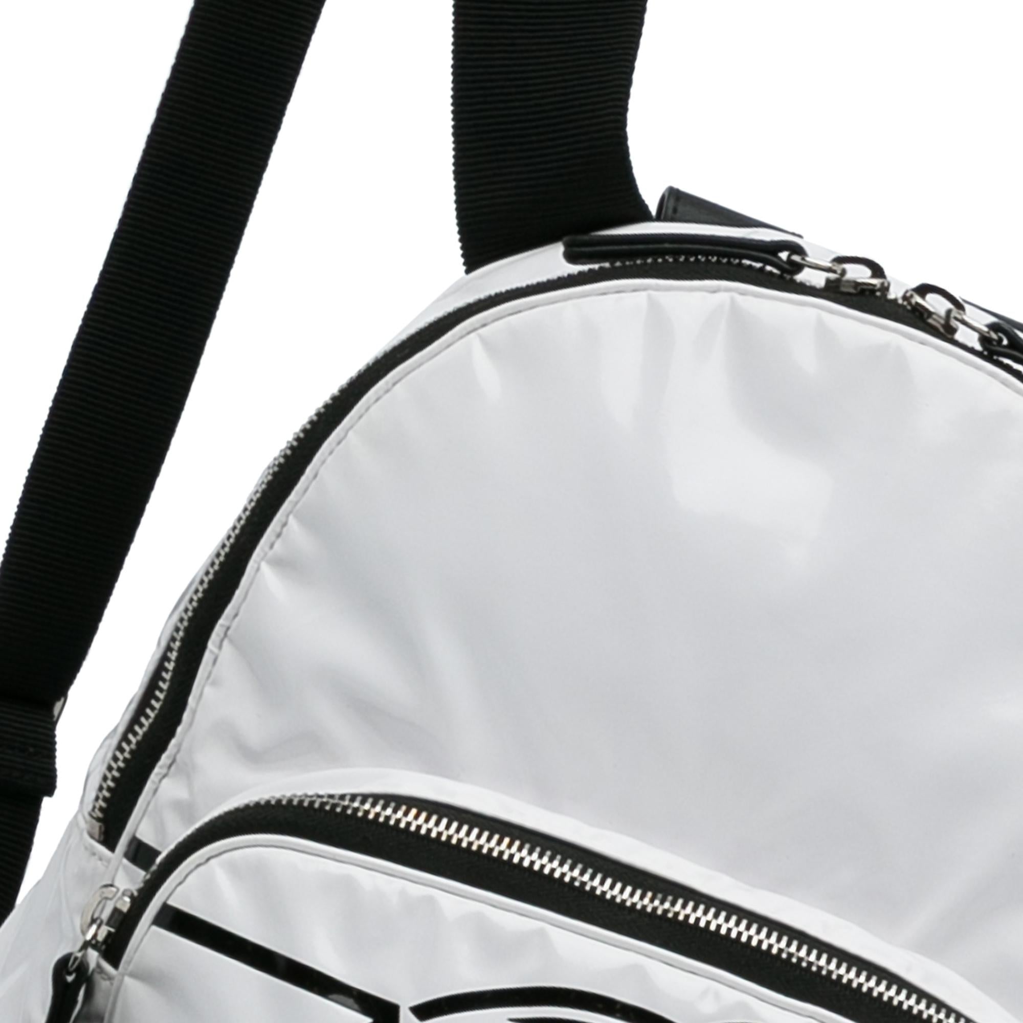 Chanel La Pausa Vinyl Backpack (SHG-8DJhRs)