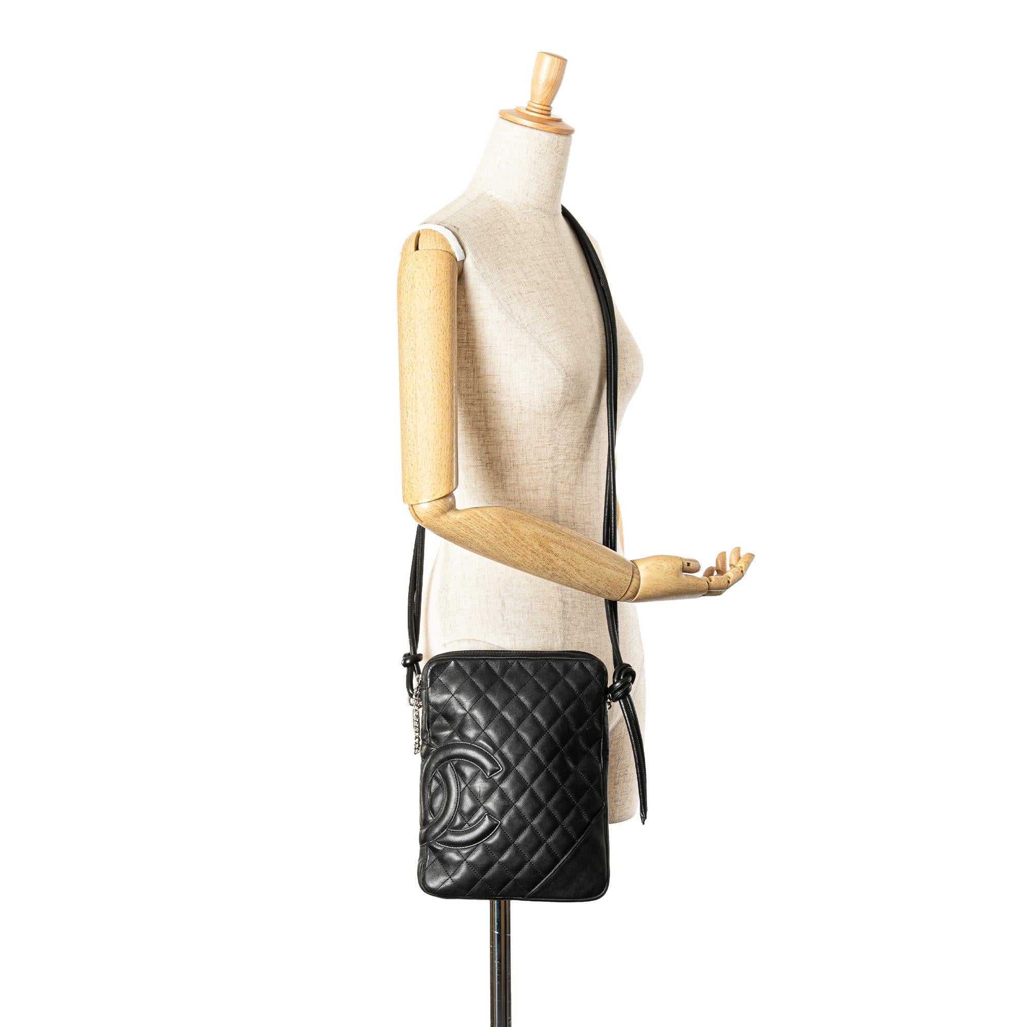 Chanel Lambskin Cambon Ligne Crossbody (SHG-UkBiF8)