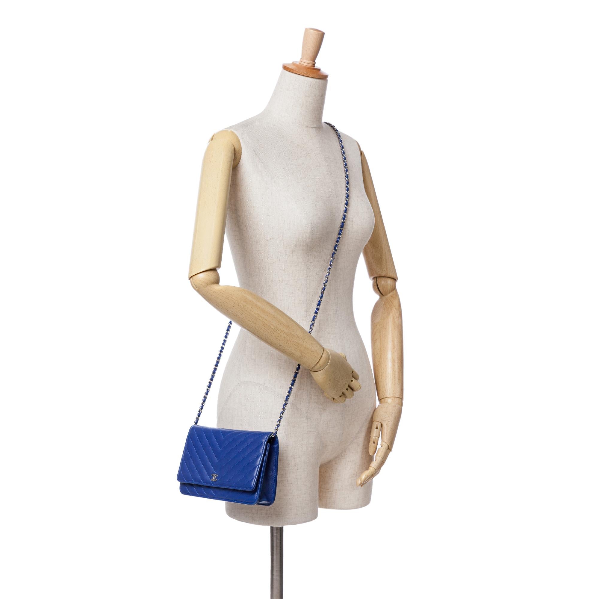 Chanel Lambskin Chevron Trendy Wallet On Chain