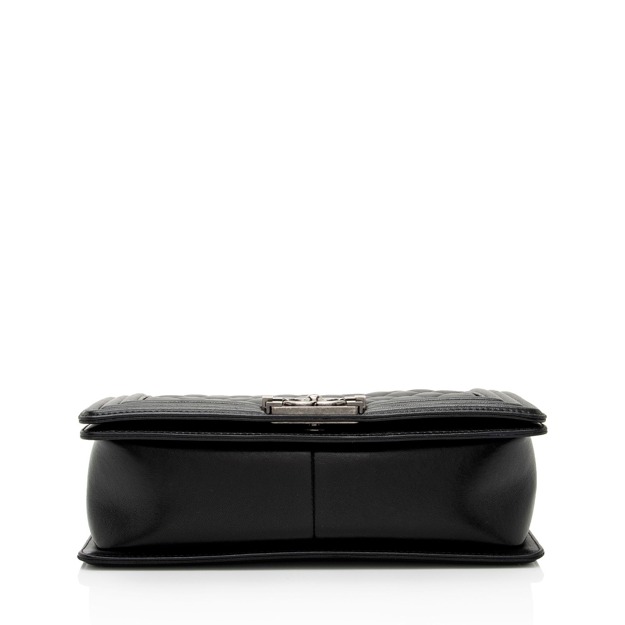 Chanel Lambskin Old Medium Boy Bag (SHF-hdtBBY)