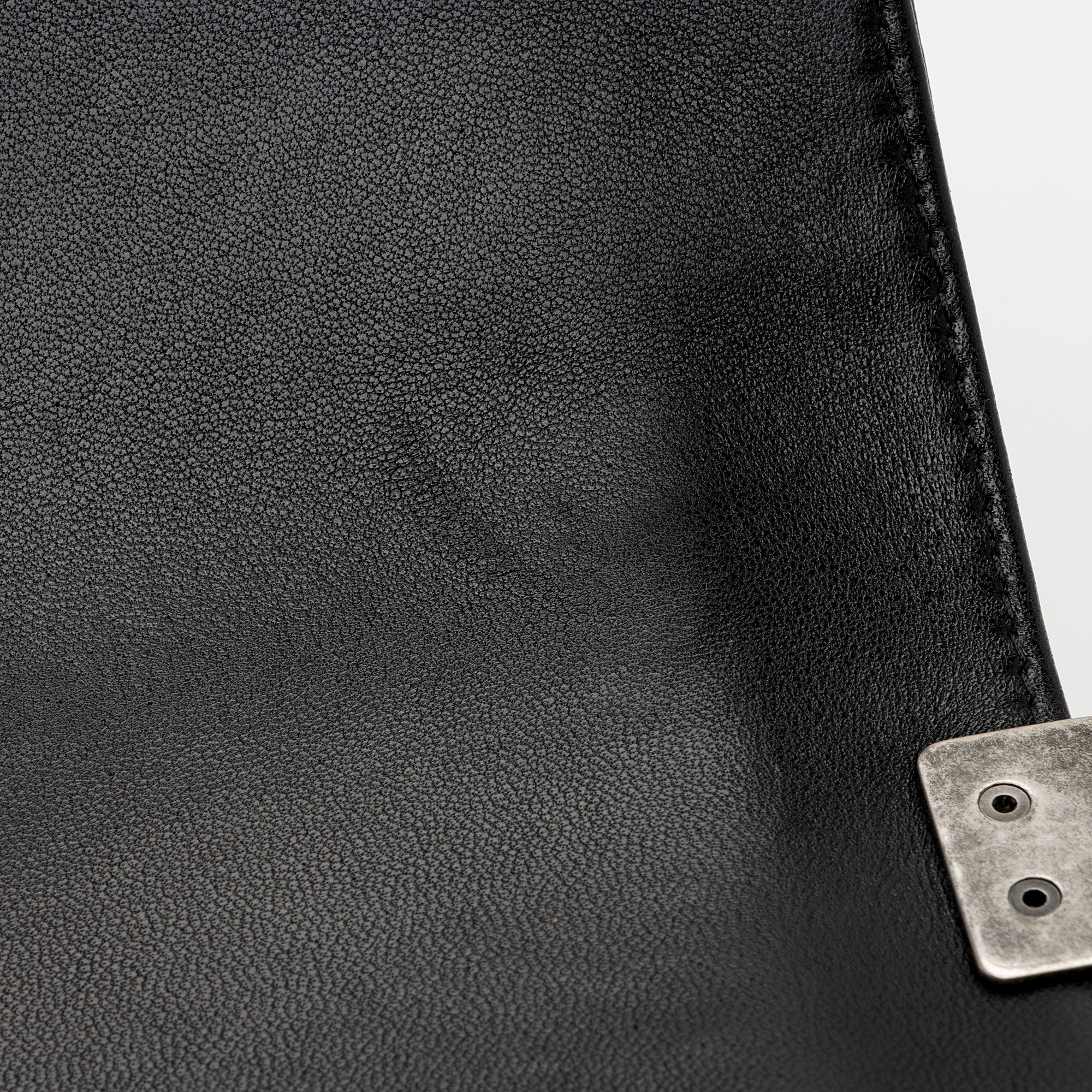 Chanel Lambskin Old Medium Boy Bag (SHF-hdtBBY)