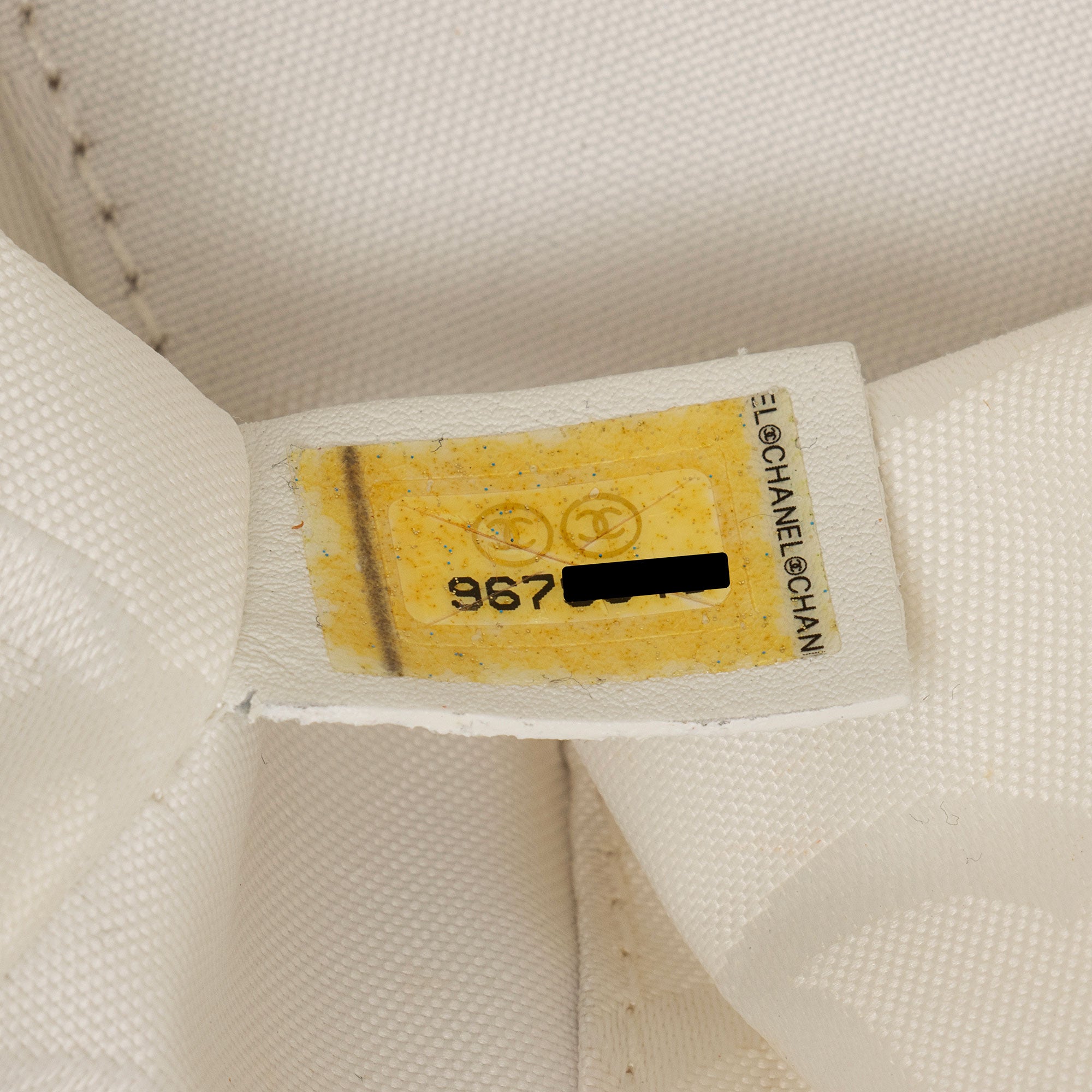 Chanel Lambskin Triple CC Small Tote (SHF-roydAT)