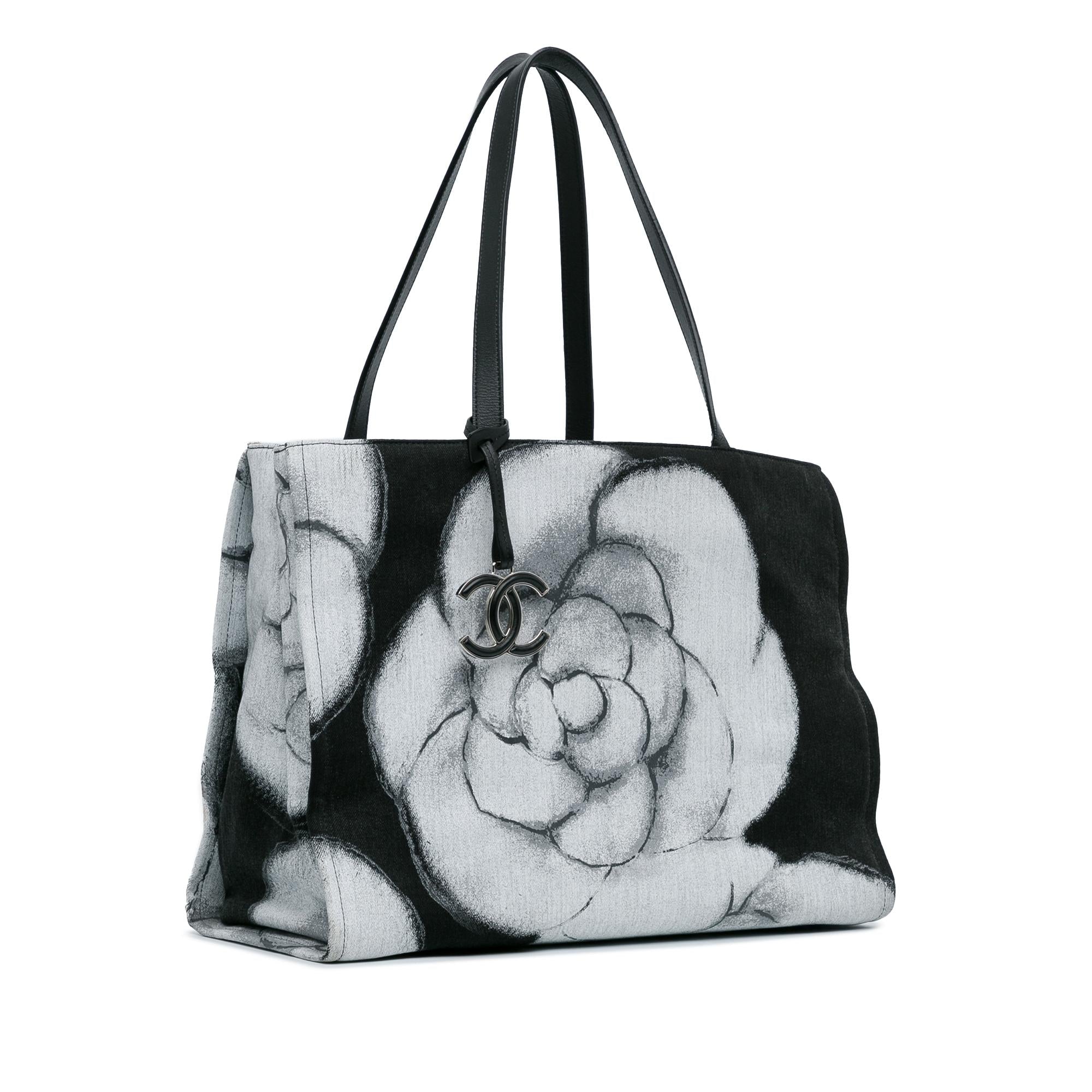 Chanel Large Camellia Printed Canvas Shopper Tote (SHG-HCaliE)