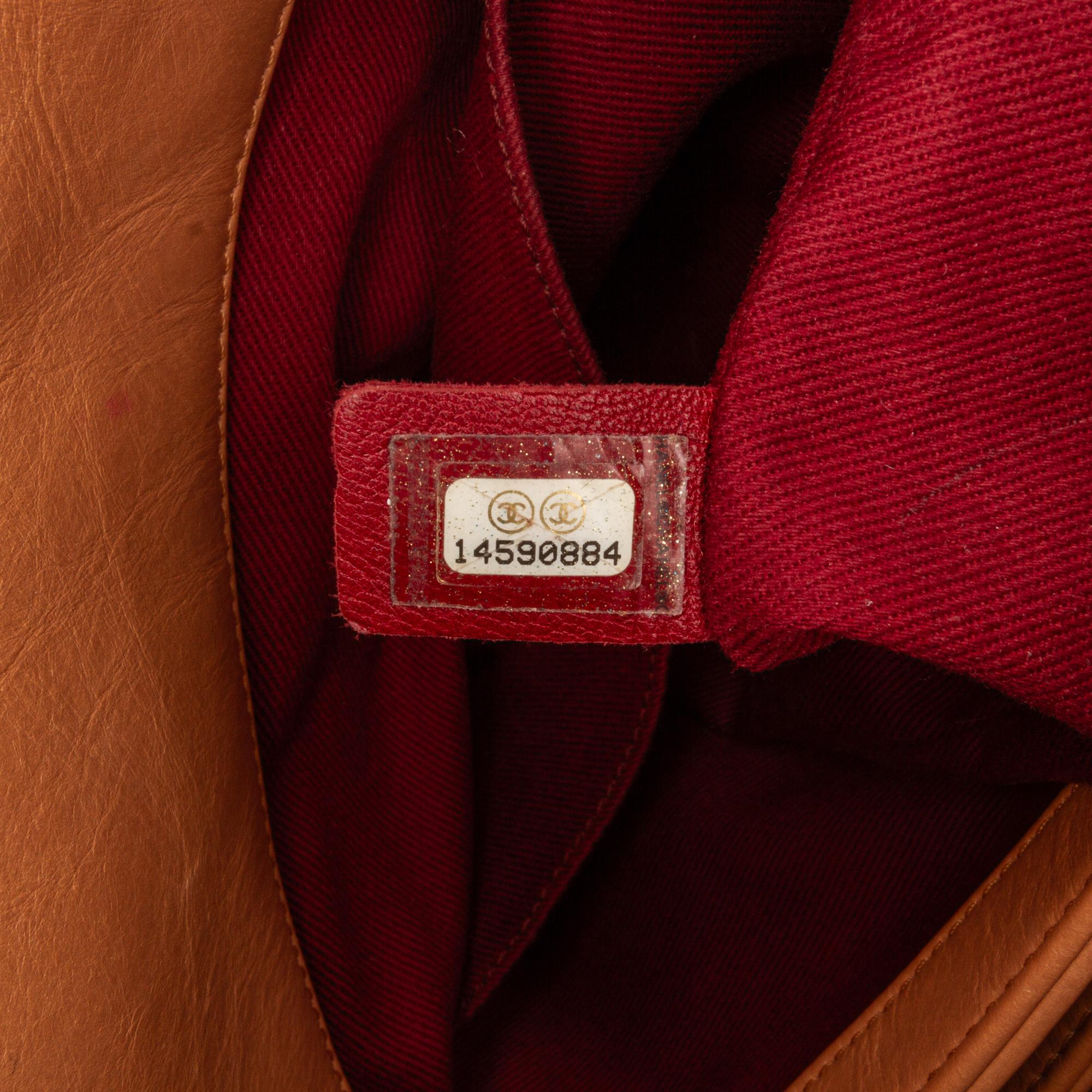 Chanel Large Just Mademoiselle Bowler Bag (SHG-wCNs3q)