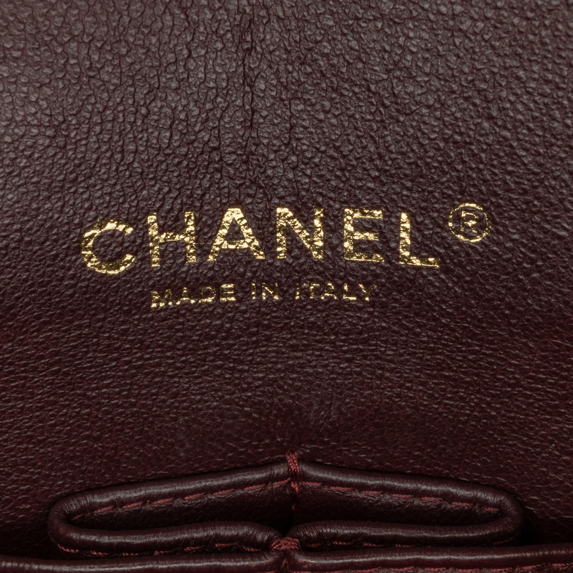 Chanel Maxi Classic Caviar Double Flap (SHG-LTyf3Q)