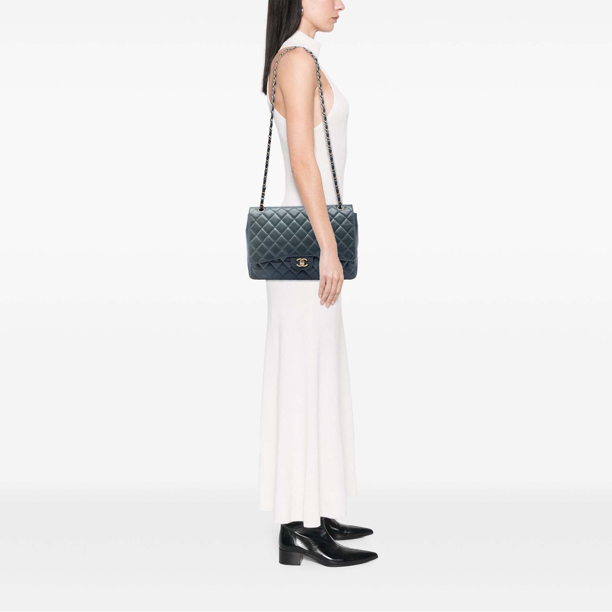 Chanel Maxi Classic Lambskin Single Flap
