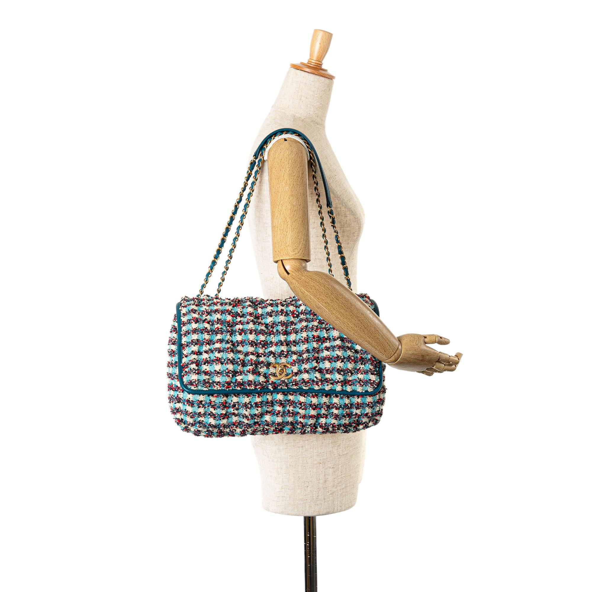 Chanel Maxi Tweed Chesterfield Single Flap (SHG-t8PRWy)