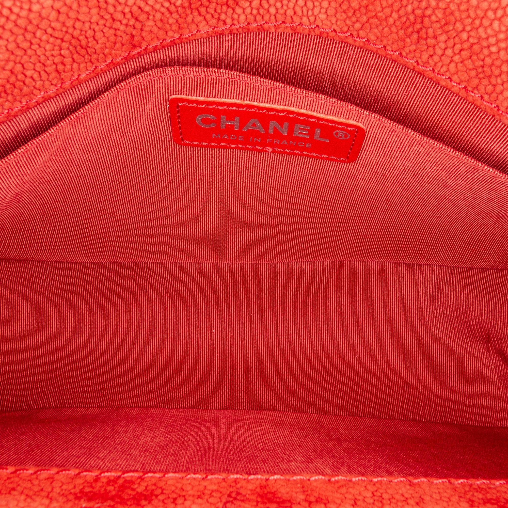 Chanel Medium Caviar Boy Flap Bag (SHG-d9XSxK)