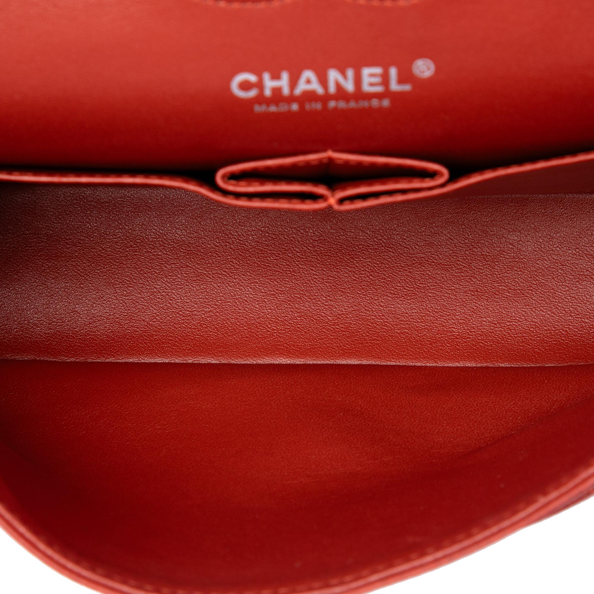 Chanel Medium Classic Caviar Double Flap
