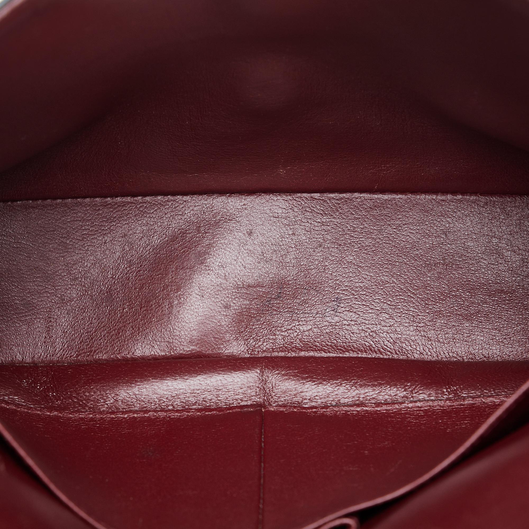 Chanel Medium Classic Lambskin Double Flap (SHG-9tj4ol)