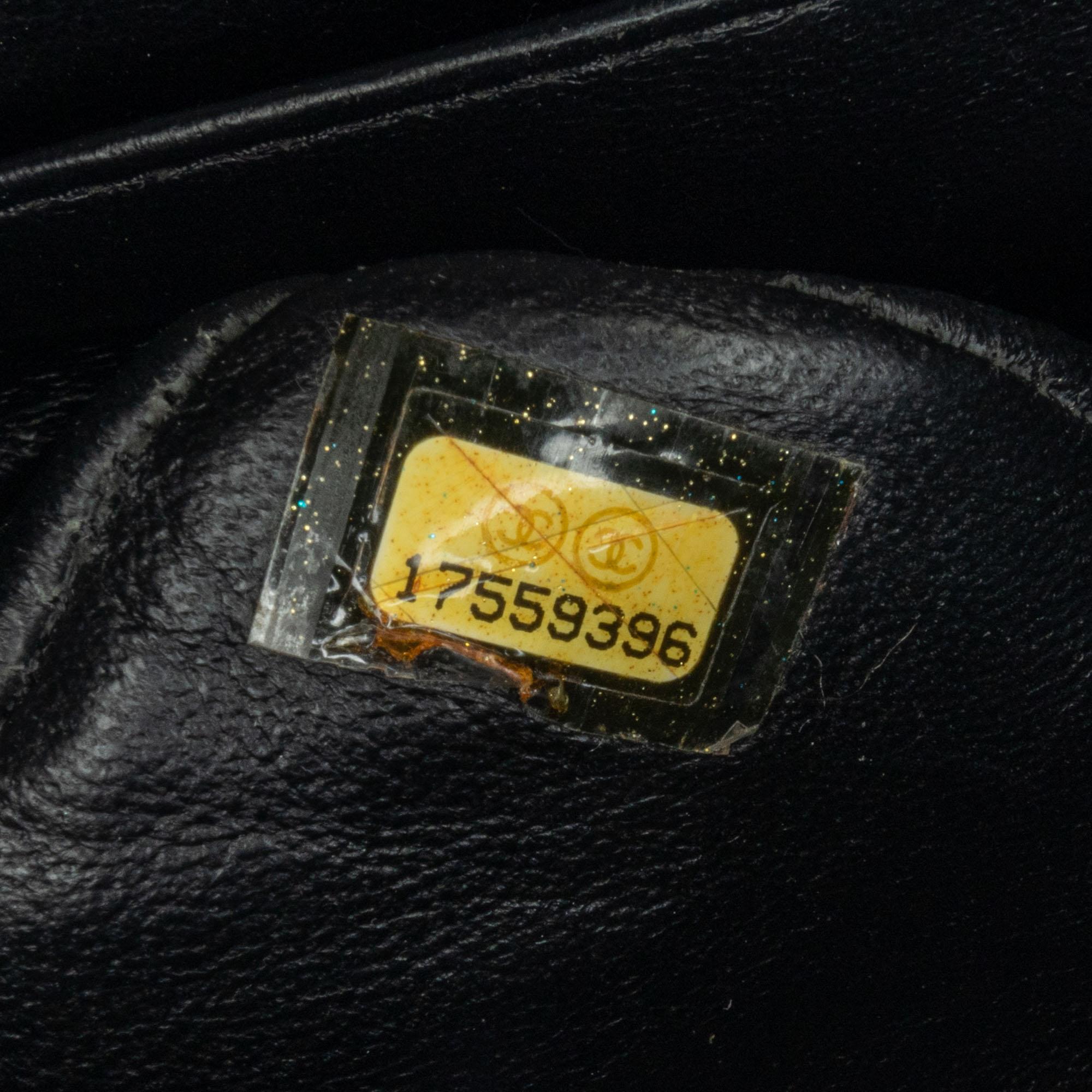 Chanel Medium Classic Patent Double Flap (SHG-60TH8D)