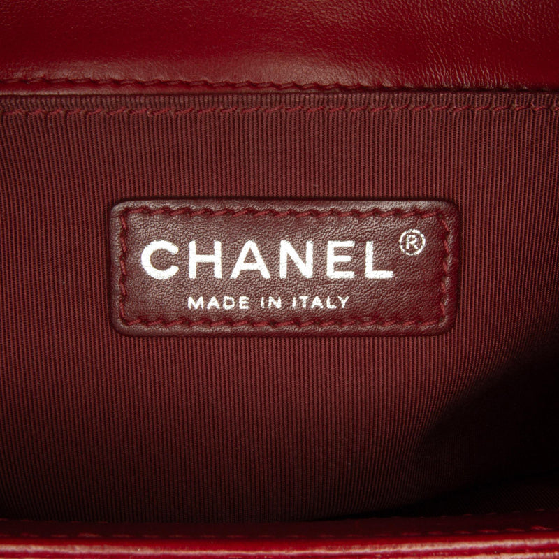 Chanel Medium Lambskin Boy Flap Bag (SHG-2gxYBH)