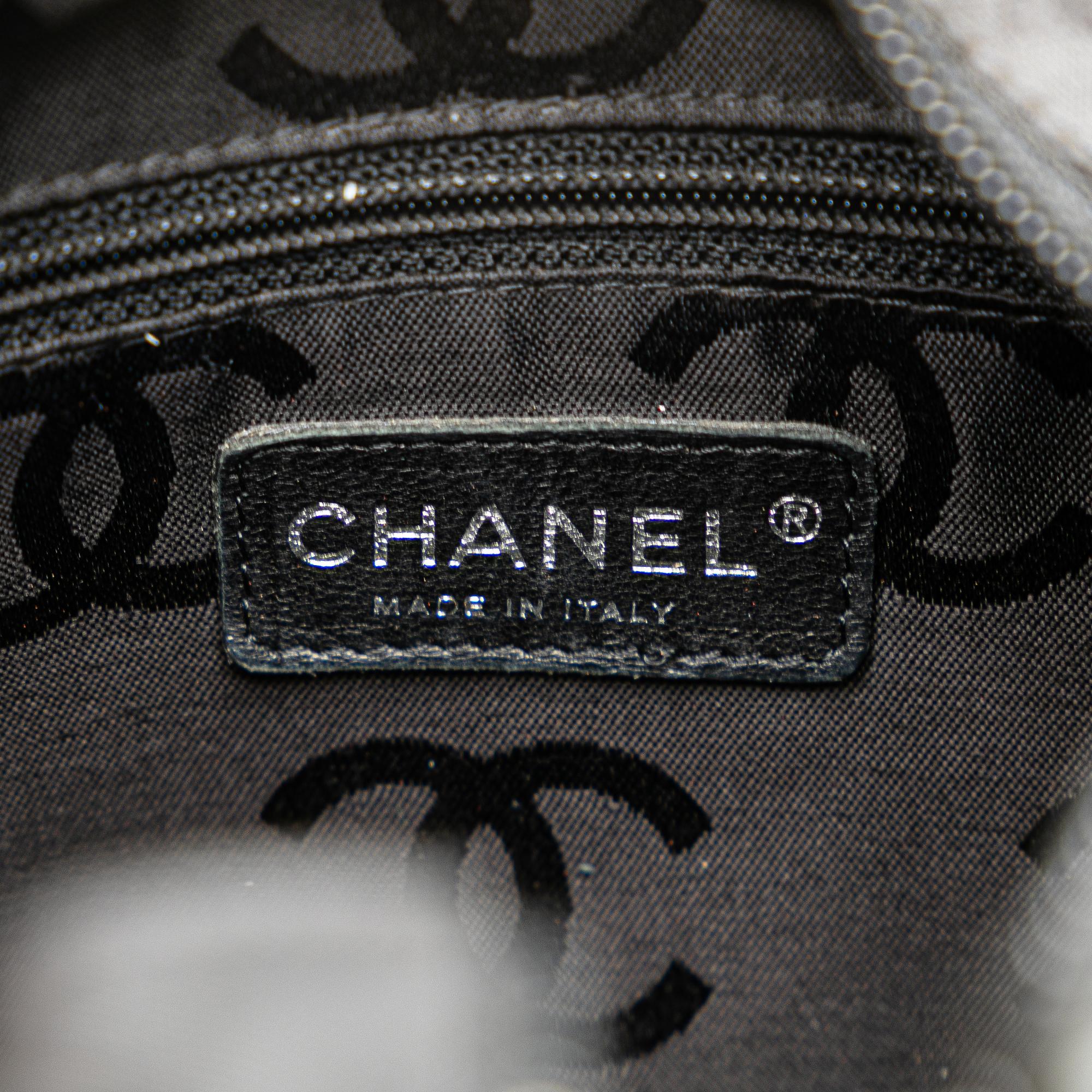 Chanel Medium Lambskin Cambon Ligne Tote (SHG-1GaPuF)