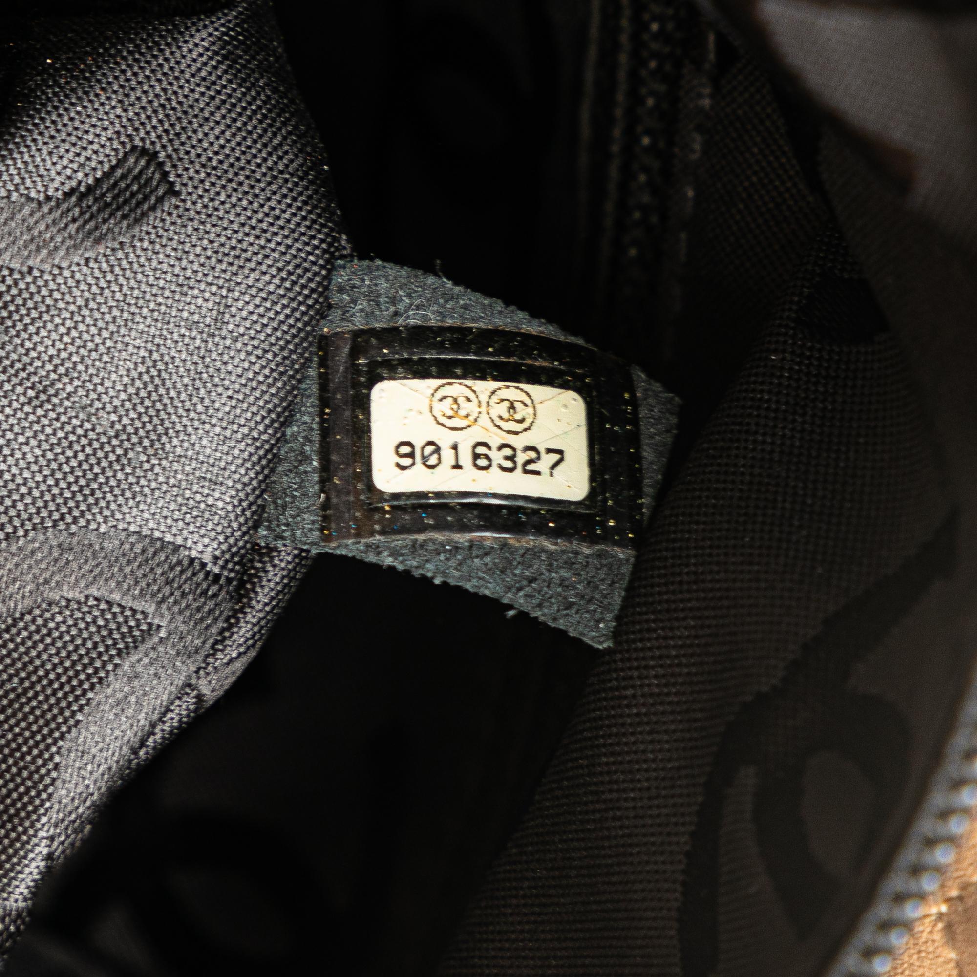 Chanel Medium Lambskin Cambon Ligne Tote (SHG-1GaPuF)