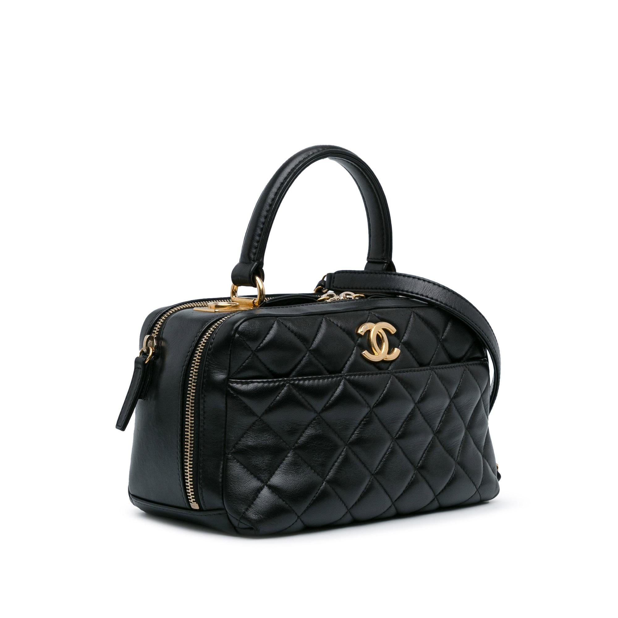 Chanel Medium Lambskin Trendy CC Bowling Bag (SHG-JDAaY3)
