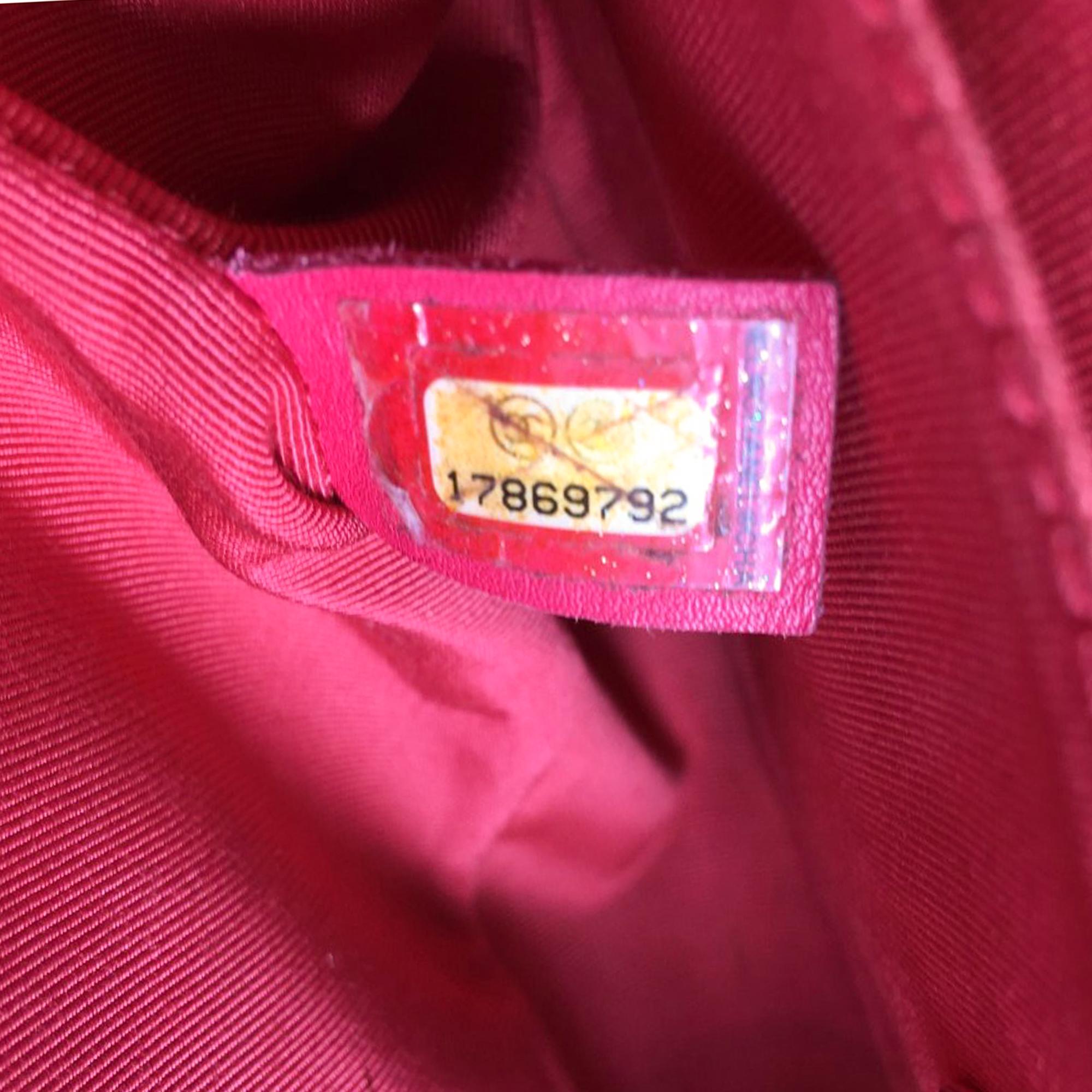 Chanel Medium Patent Boy Flap (SHG-Q9F2oG)