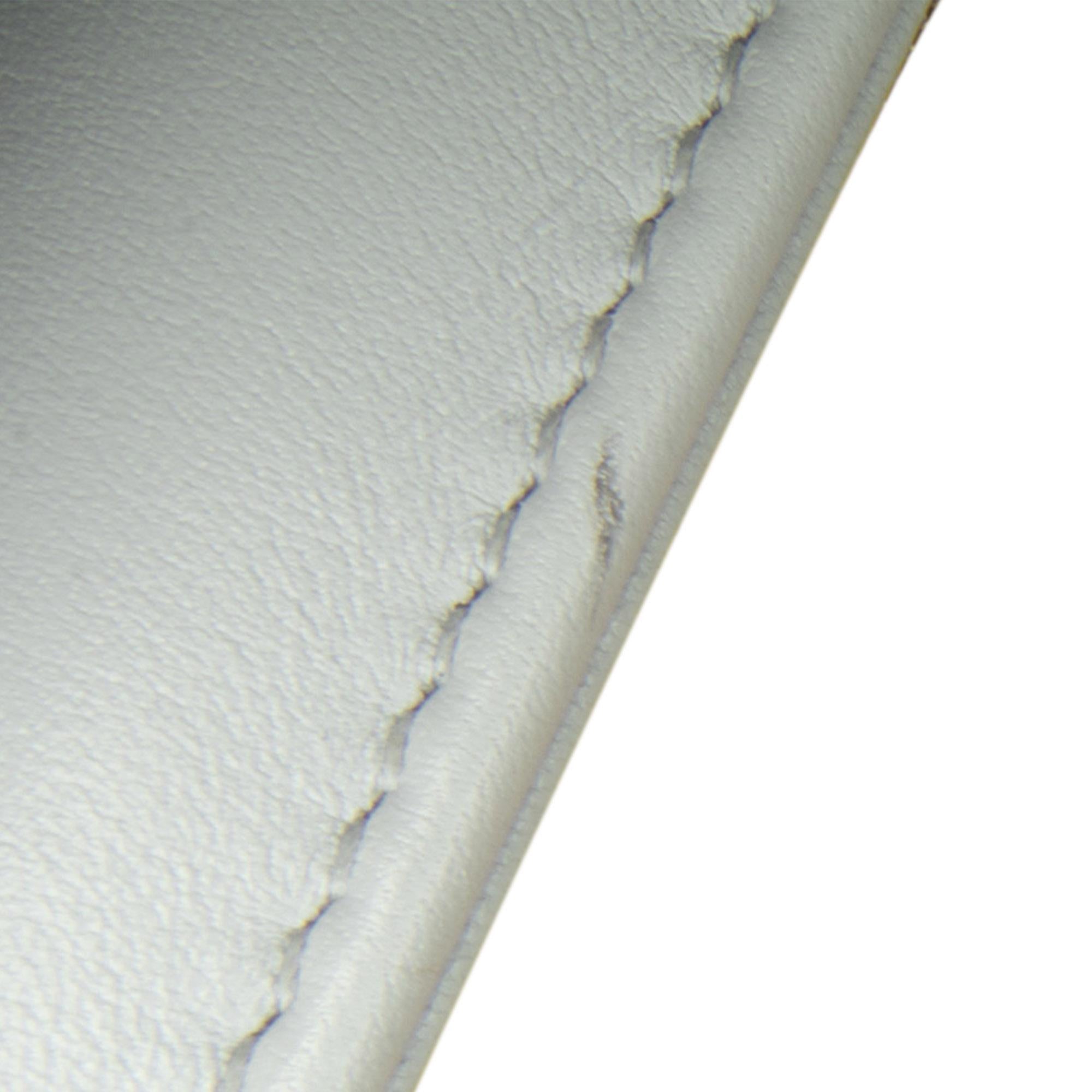 Chanel Medium Patent Boy Flap (SHG-xNr2HC)