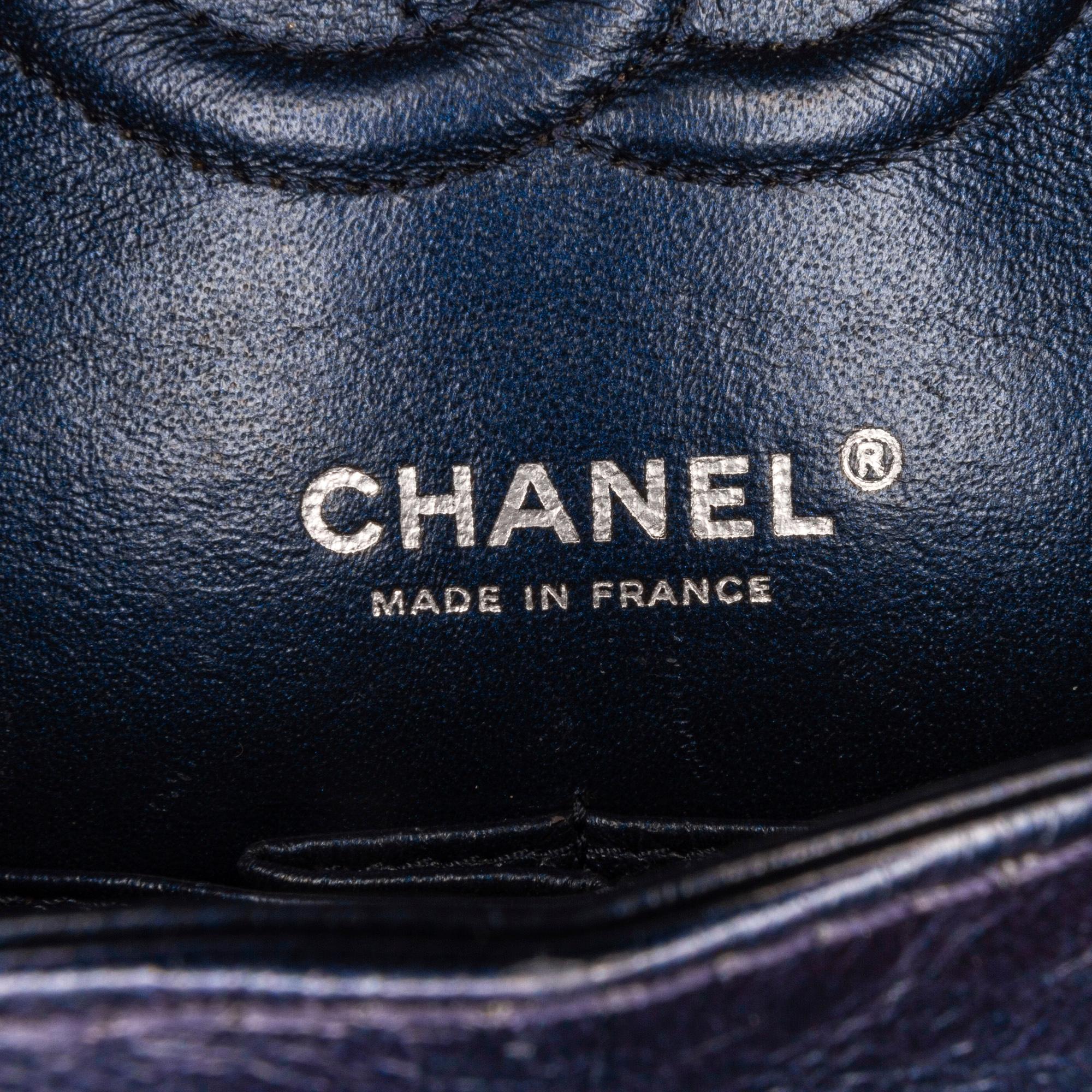 Chanel Medium Studded Leather Airlines Double Flap (SHG-MHpqyU)