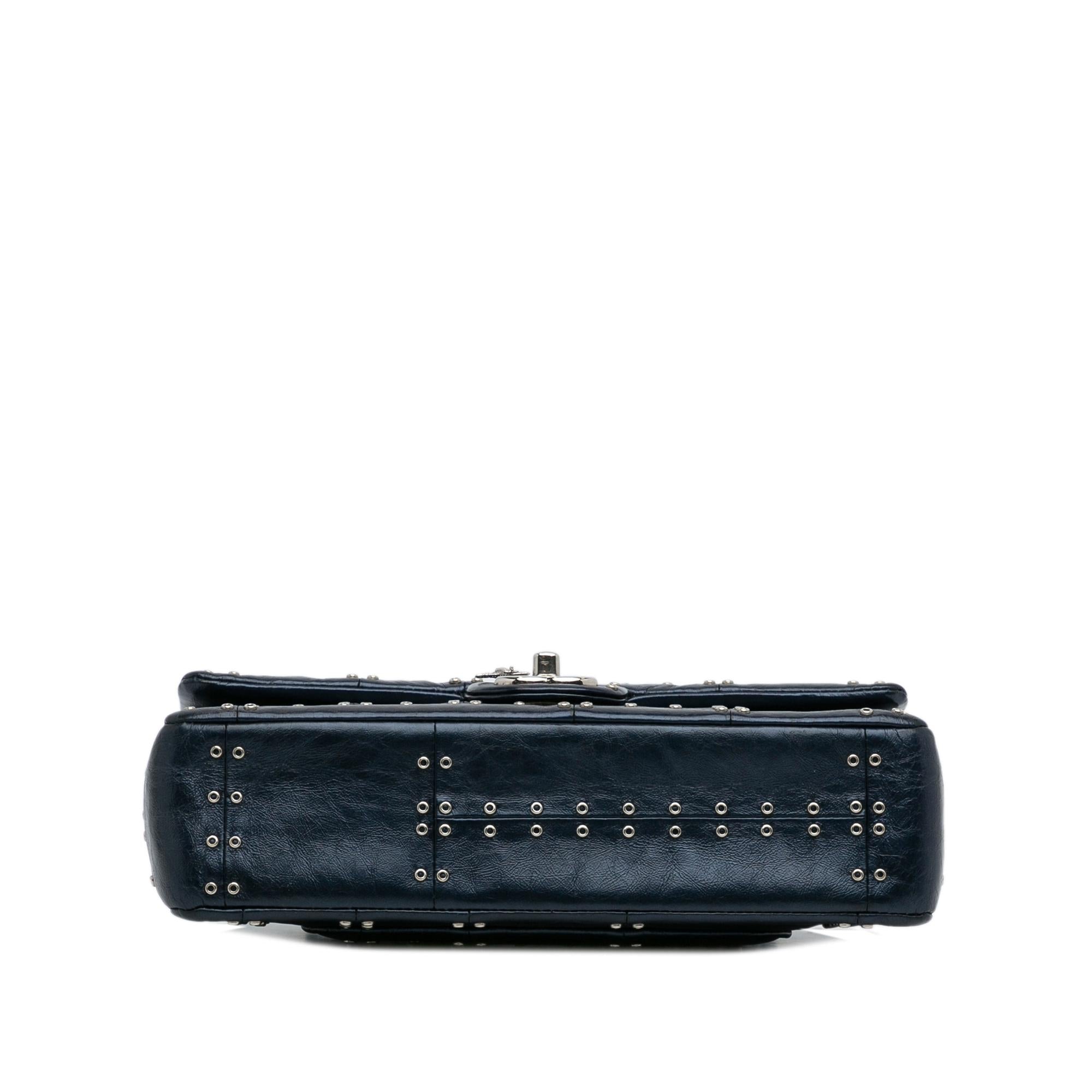 Chanel Medium Studded Leather Airlines Double Flap (SHG-MHpqyU)