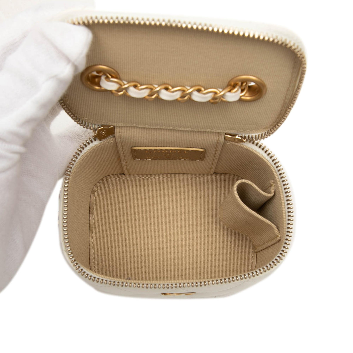 Chanel Mini CC Quilted Lambskin Pearl Crush Vanity Case With Chain