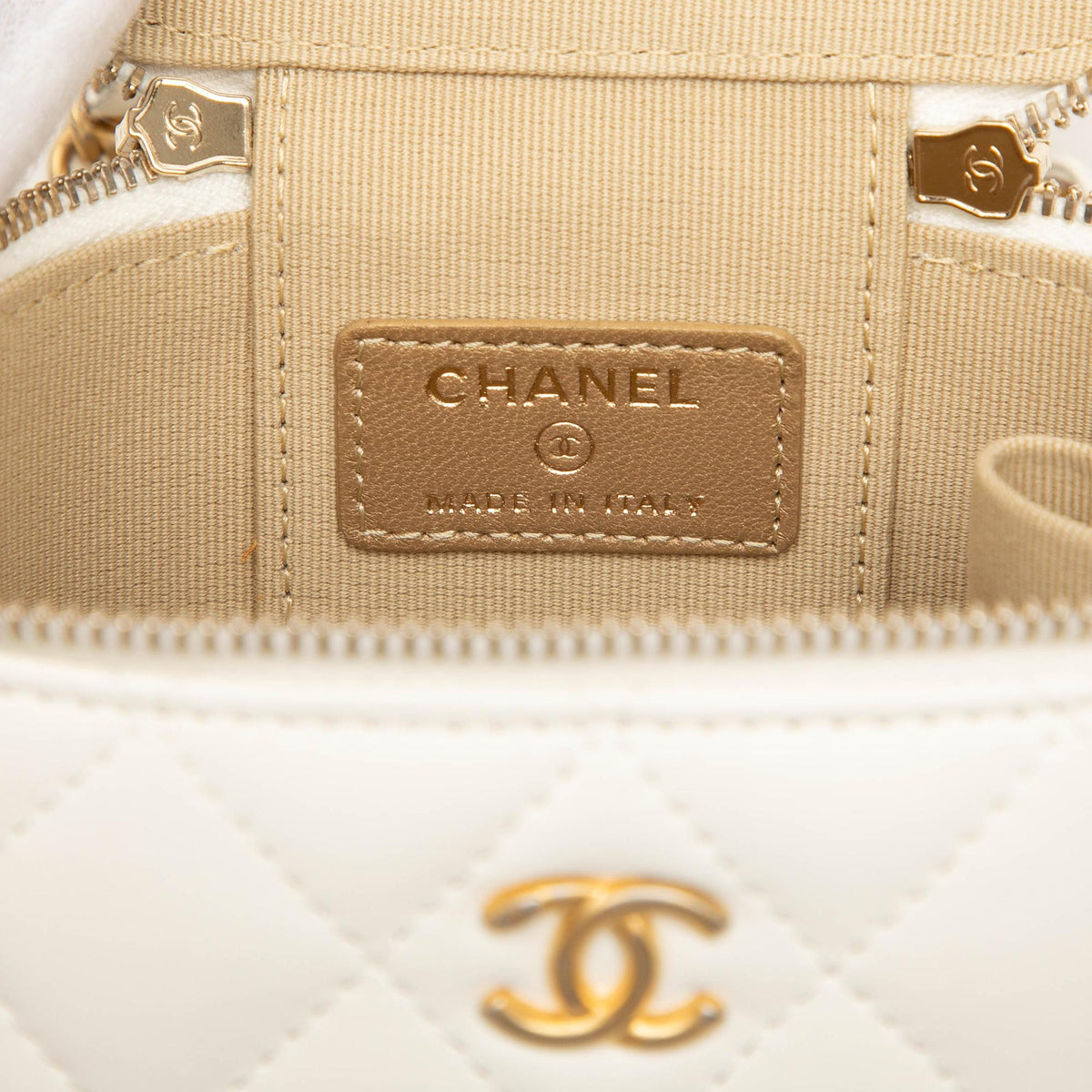 Chanel Mini CC Quilted Lambskin Pearl Crush Vanity Case With Chain
