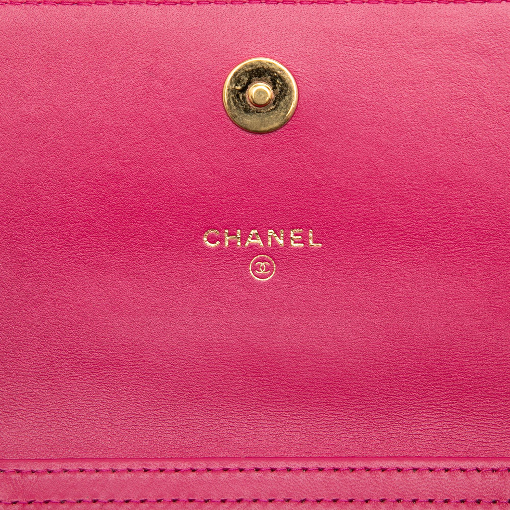 Chanel Mini CC Quilted Lambskin Pearl Samba Wallet On Chain