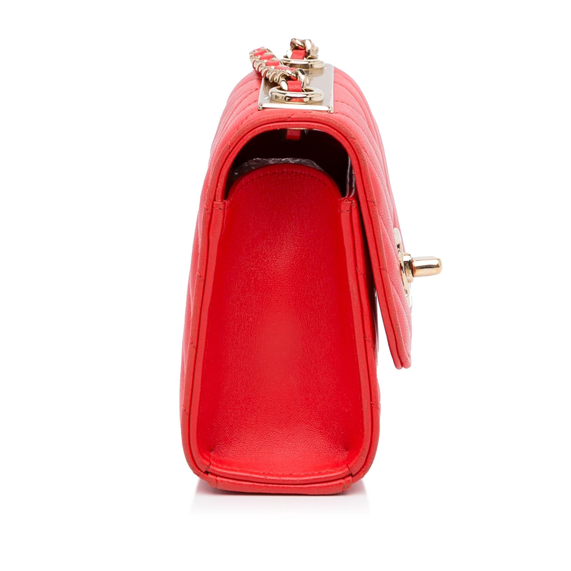 Chanel Mini Chevron Lambskin Trendy CC Chain Wallet