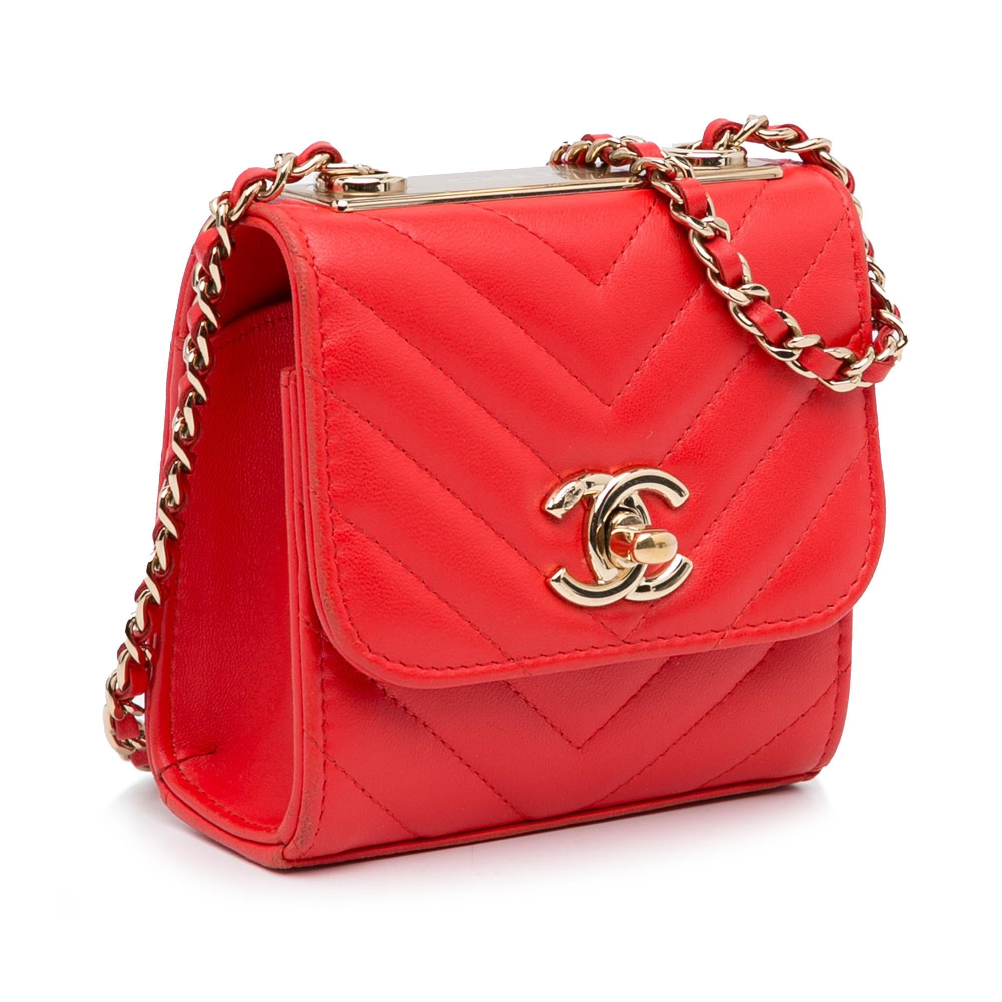 Chanel Mini Chevron Lambskin Trendy CC Chain Wallet
