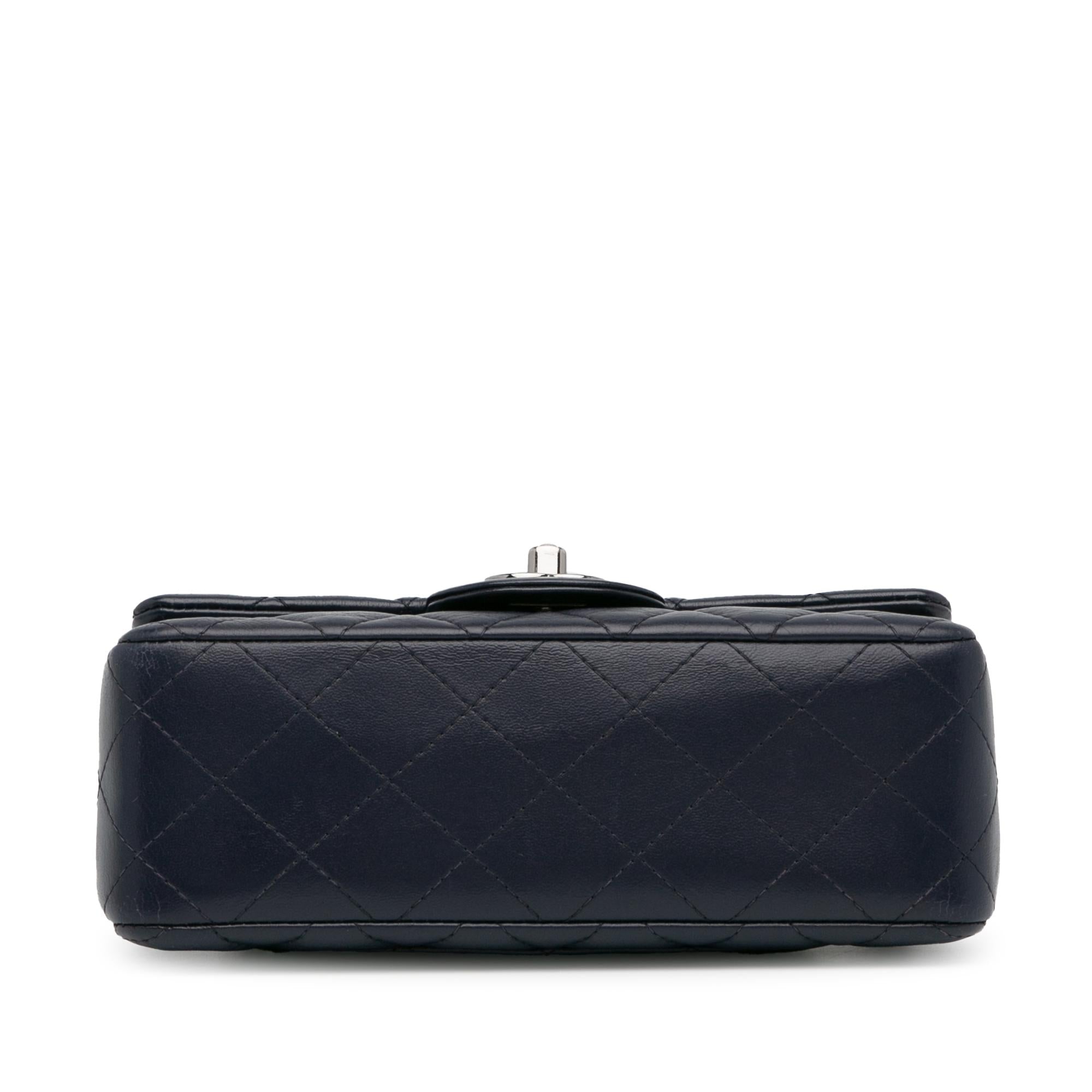 Chanel Mini Rectangular Classic Lambskin Single Flap (SHG-VhXRd6)